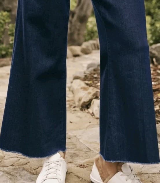 FRANK & EILEEN Galway Gaucho Jean In 2008 Rinse Dark Blue Wash High Rise Size 29 4