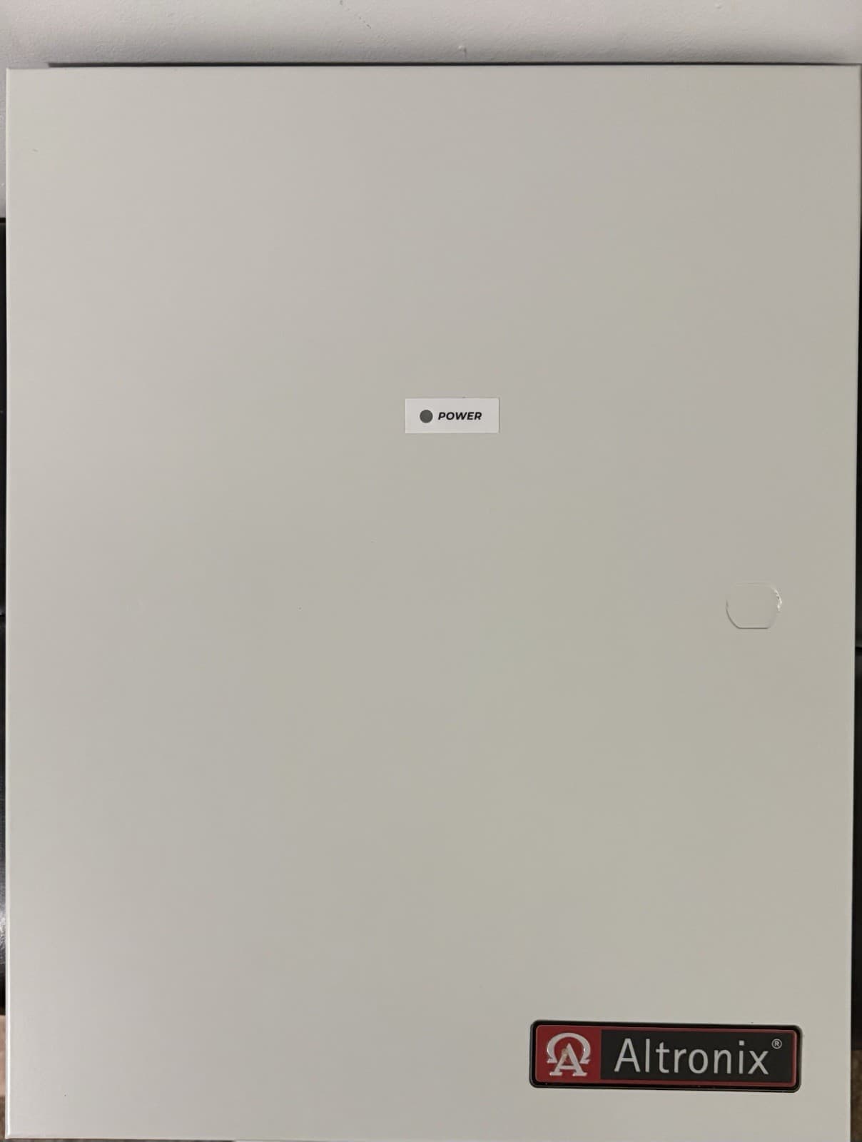 Altronix AL600ACM220 Power Supply, 8 Fused Relay Outputs, 12/24VDC @6A, FAI. 2