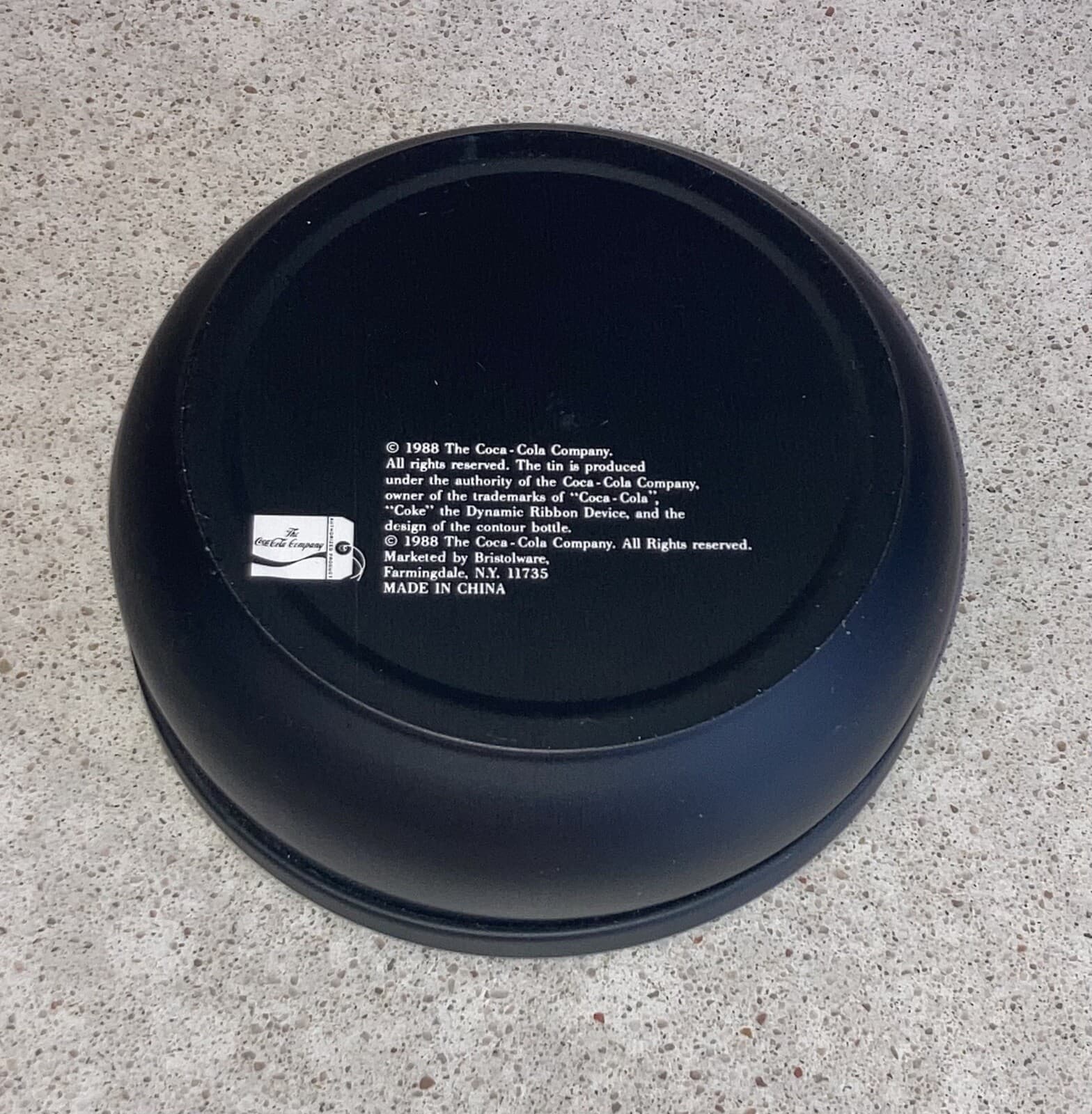 Vintage 1988 Round Coke Drink Coca-Cola Girl Boy Soda Fountain Tin 2