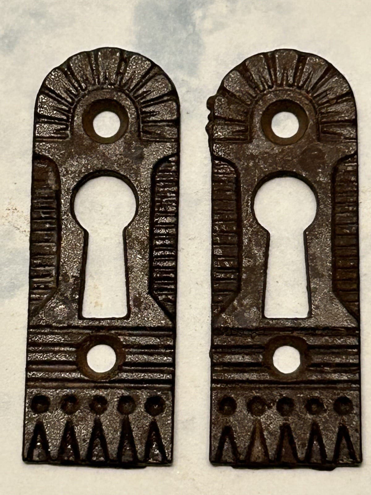 Lot Of 4 VTG Antique Victorian Decorative Cast Iron Escutcheon Keyplate 2