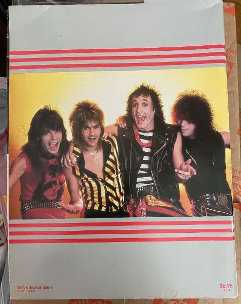 Vintage Quiet Riot Metal Mania 1984 Robus Books Photo Book w/ Fold-Out Poster 2