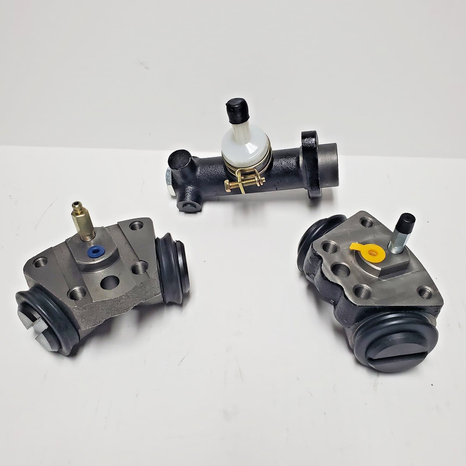 NISSAN BF03, WF03, UF03 BRAKE MASTER & WHEEL CYLINDER KIT 46010-L6000 2