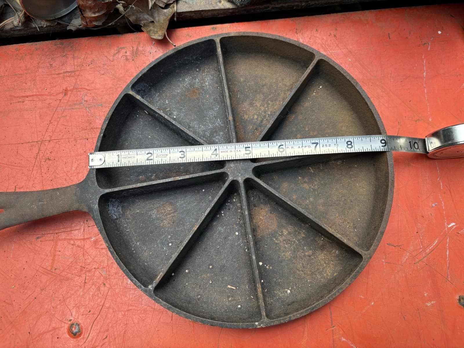 BSR Cast Iron Cornbread Skillet Birmingham Stove Range 9”D 8 Wedge Pat Pend 2