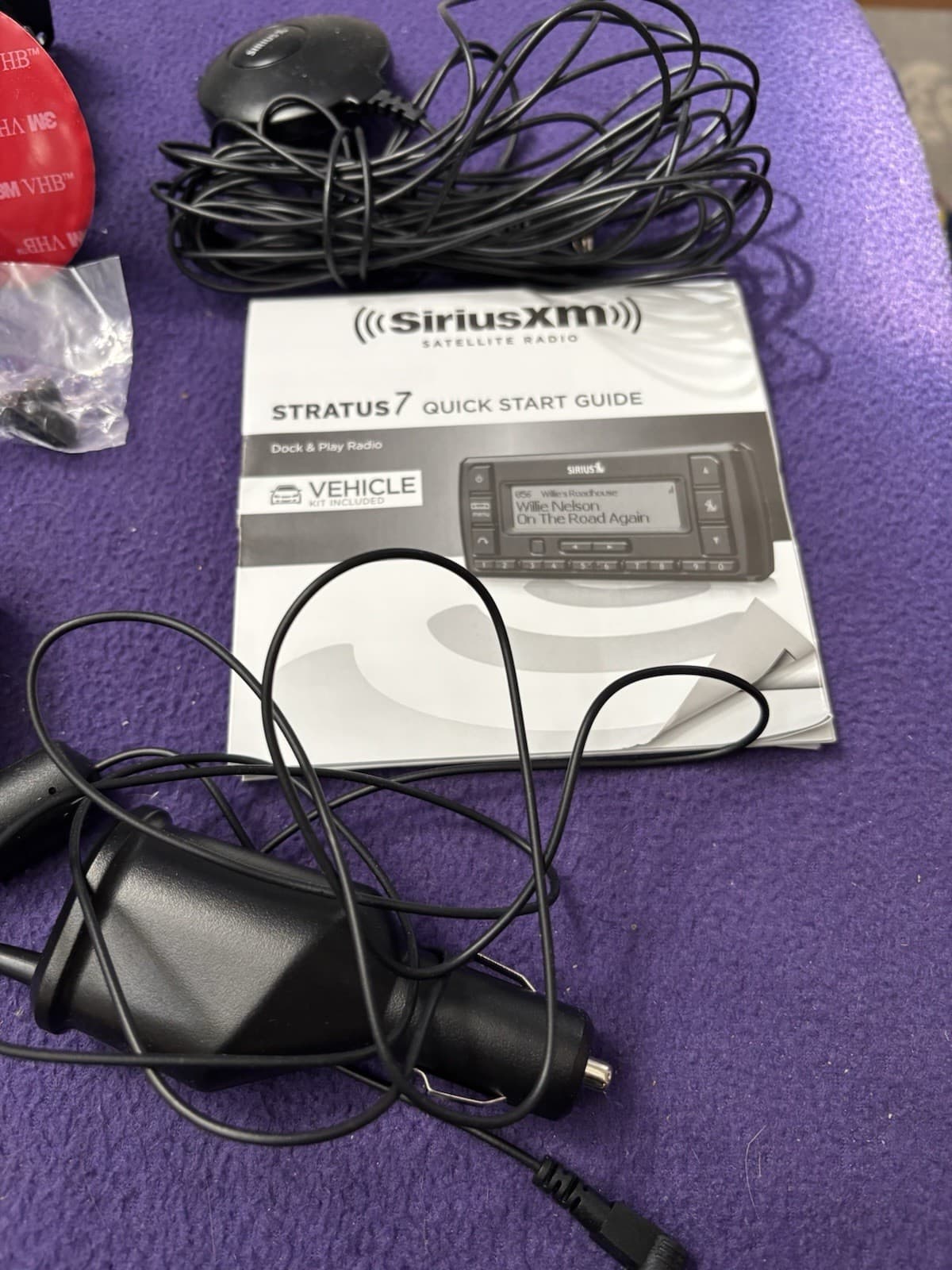 SiriusXM SSV7V1 Stratus 7 Satellite Doc and Play Radio Missing Aux Cord -Read 3