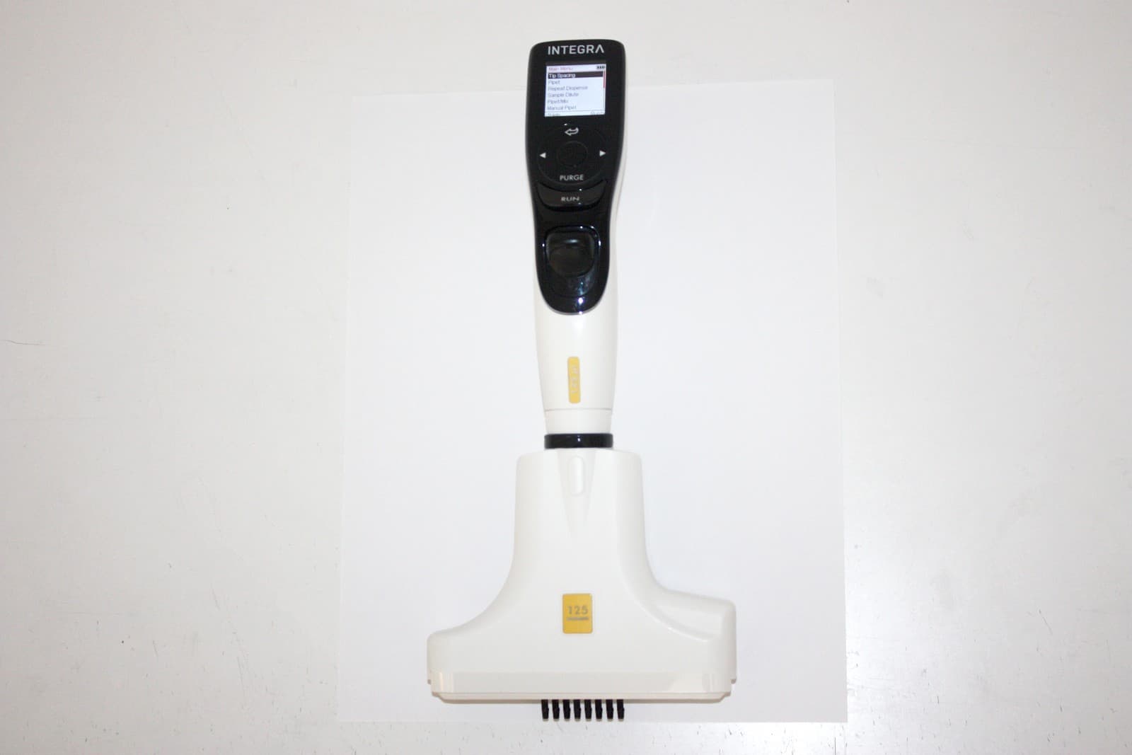 Integra Biosciences VOYAGER 4722 Electronic Pipette, 8 Channel, 5-125ul CAL'D 4