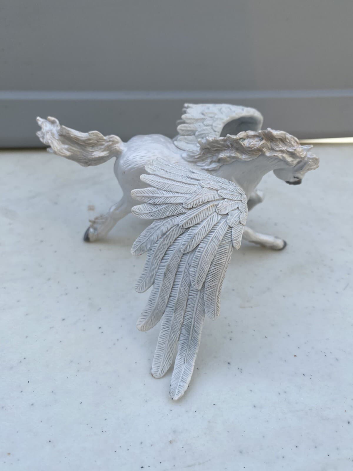 Safari Ltd Pegasus Winged Horse Animal Toy Figure J8 2