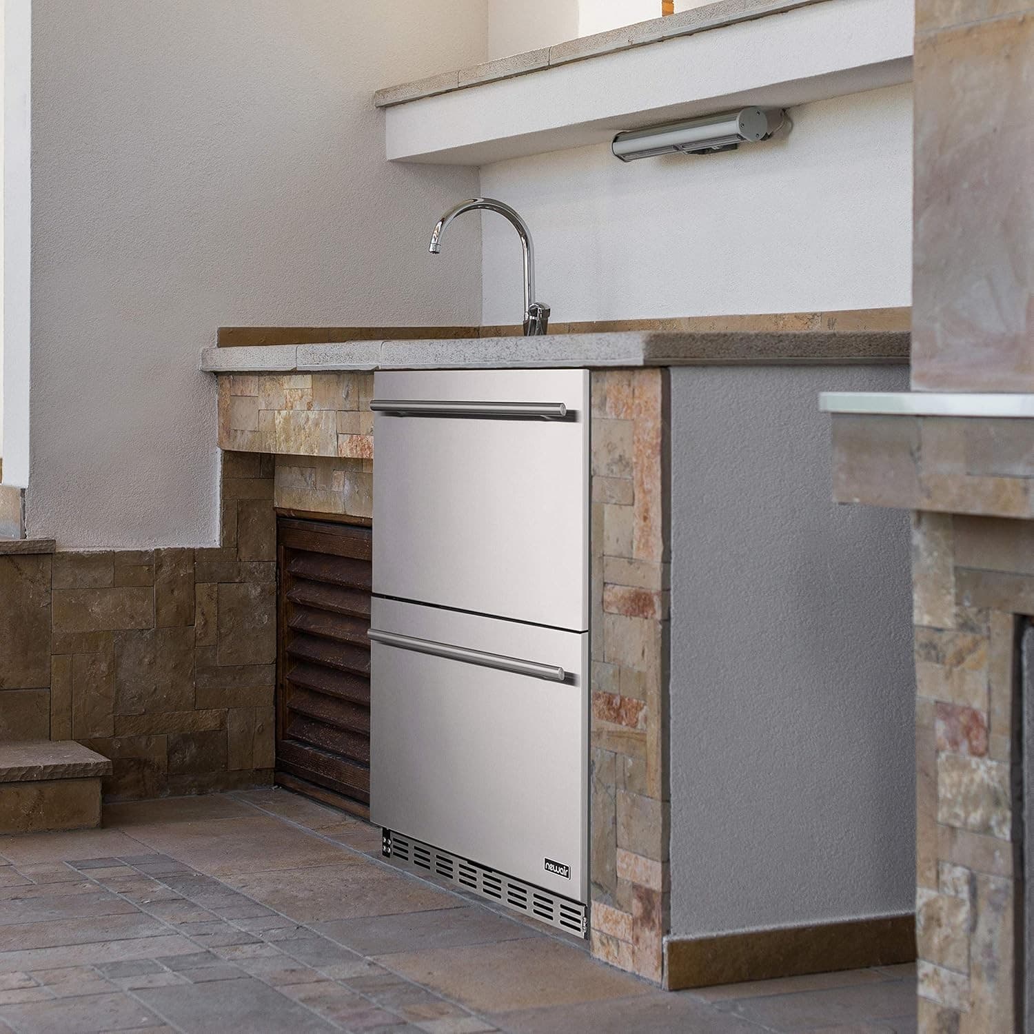 Newair NOF100SS00-RB 24" Outdoor Dual Drawer Fridge - Certified Refurbished 3