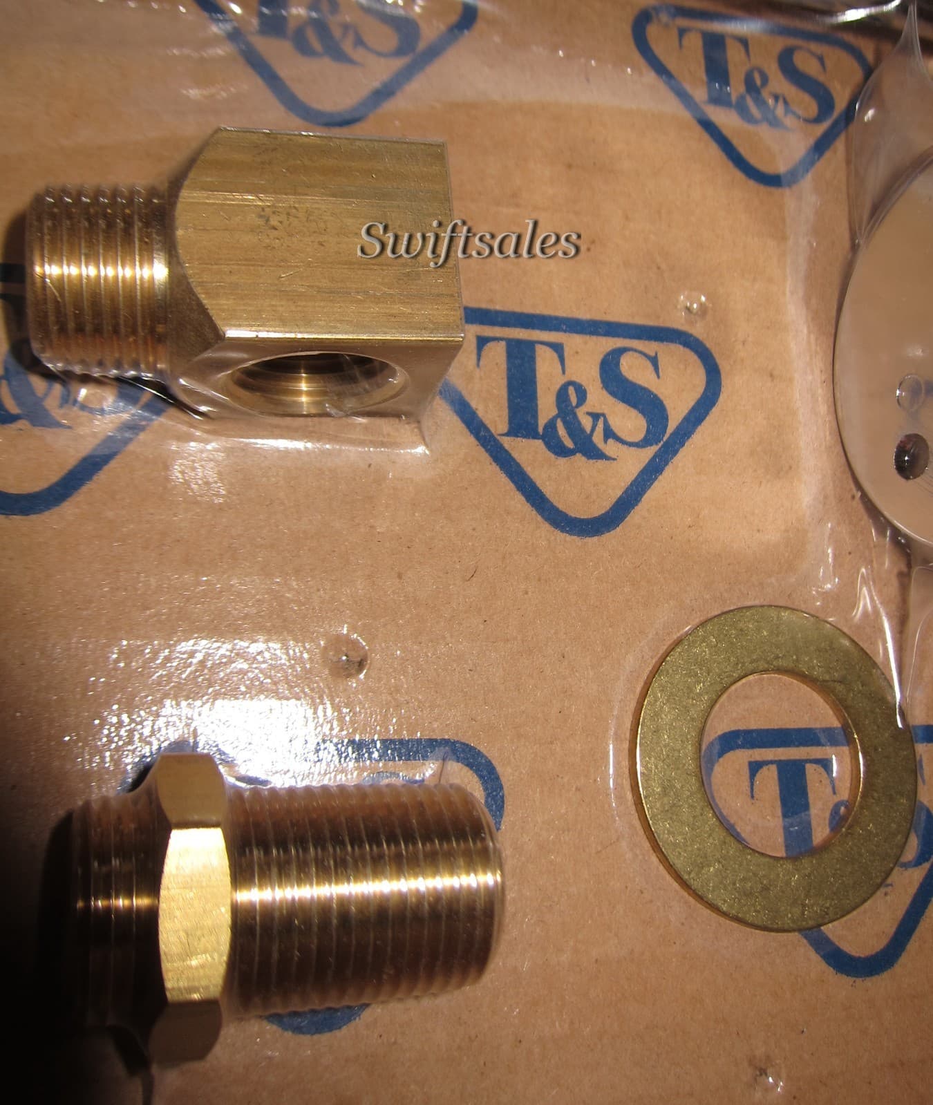 T&S Brass B-2456-W - Remote Rosespray Outlet Gooseneck Spout w/ Wall Bracket 2