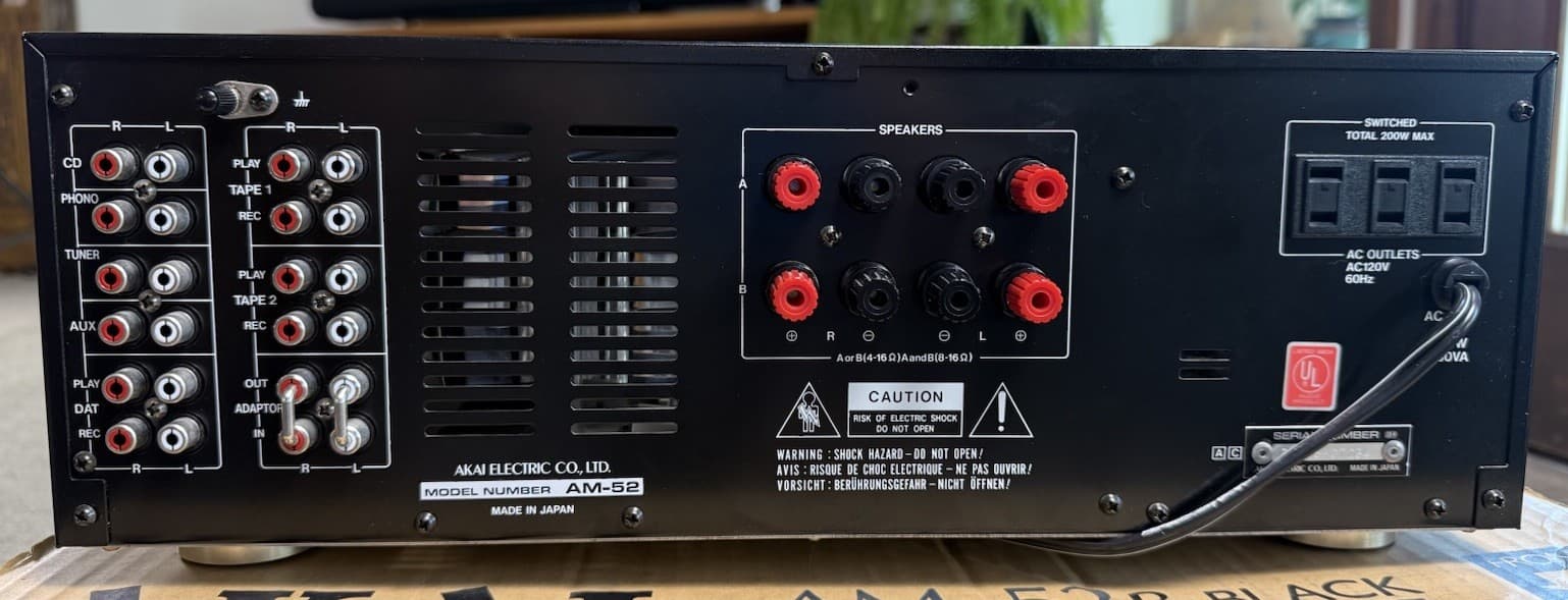 AKAI AM-52 Black Stereo Integrated Amplifier In Original Box w Manual Tested NIB 6