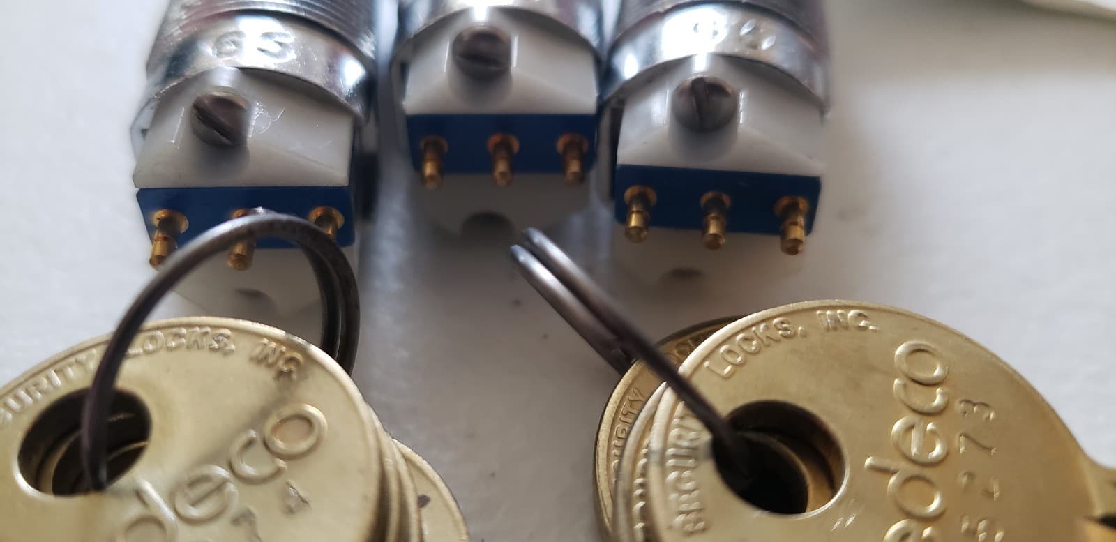 Lot Of 3 Medeco 3 Pin Switch Locks #65  W/ Keys NOS Open Box Locksport 6