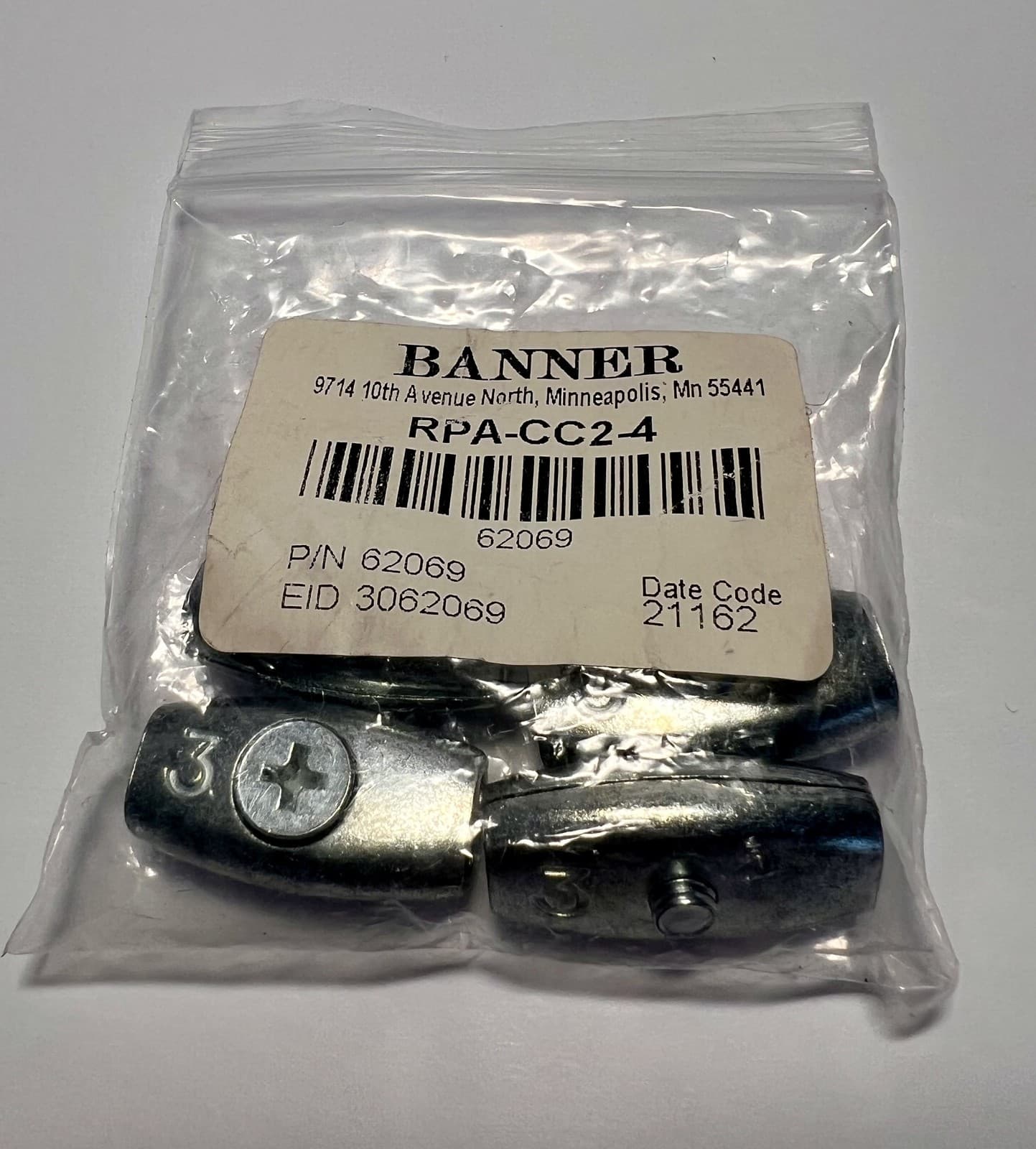 BANNER RPA-CC2-4 Pull Rope Clamp Sensor Pkg of 4 -New