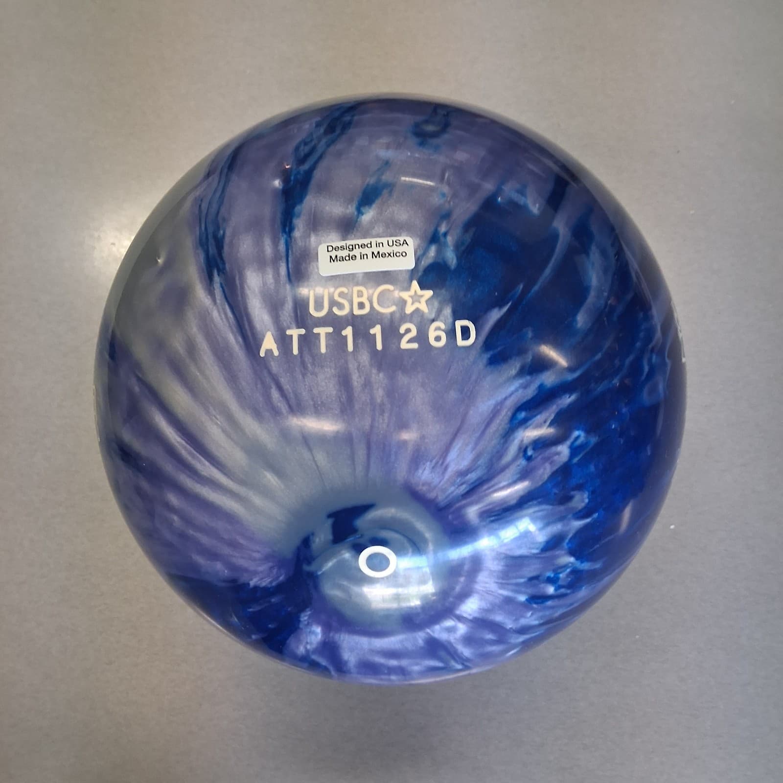 Track Cypher Pearl  Bowling Ball  15 lb   NEW IN BOX!  #126 3