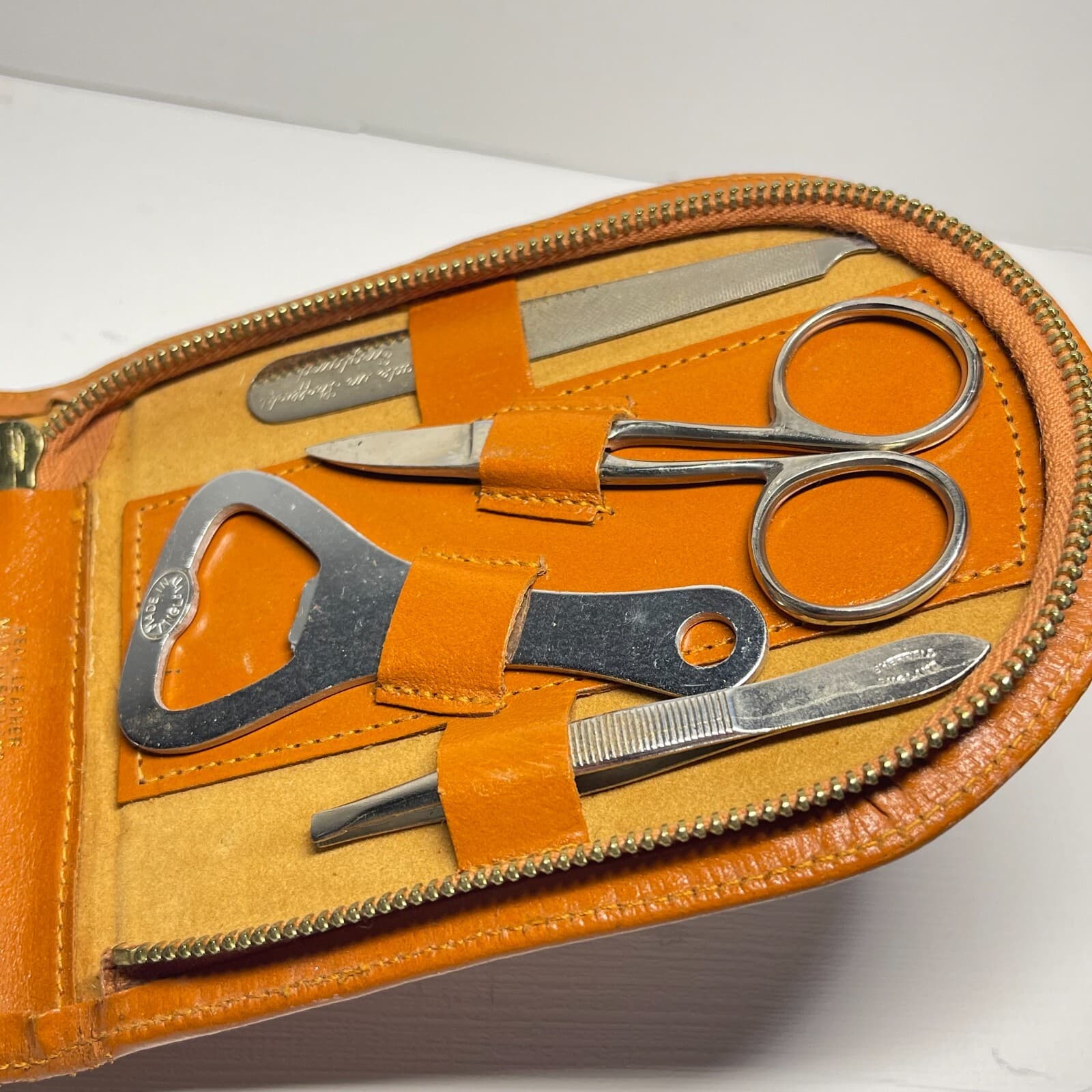 Sheffield England Gillette Shaving & Grooming Set in leather case - Vintage Set 5