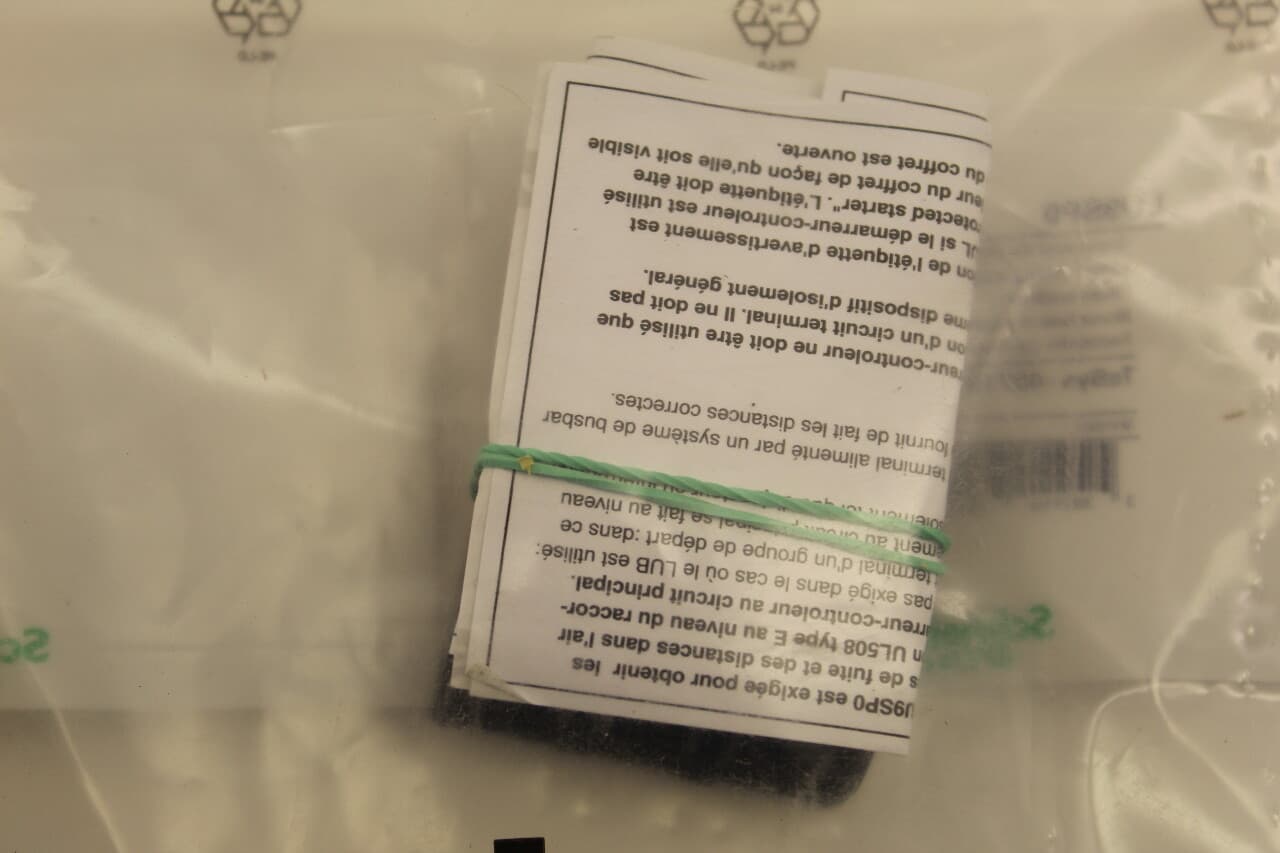 Schneider Electric LU9SP0 Motor Starter Phase Separator New In Bag 3