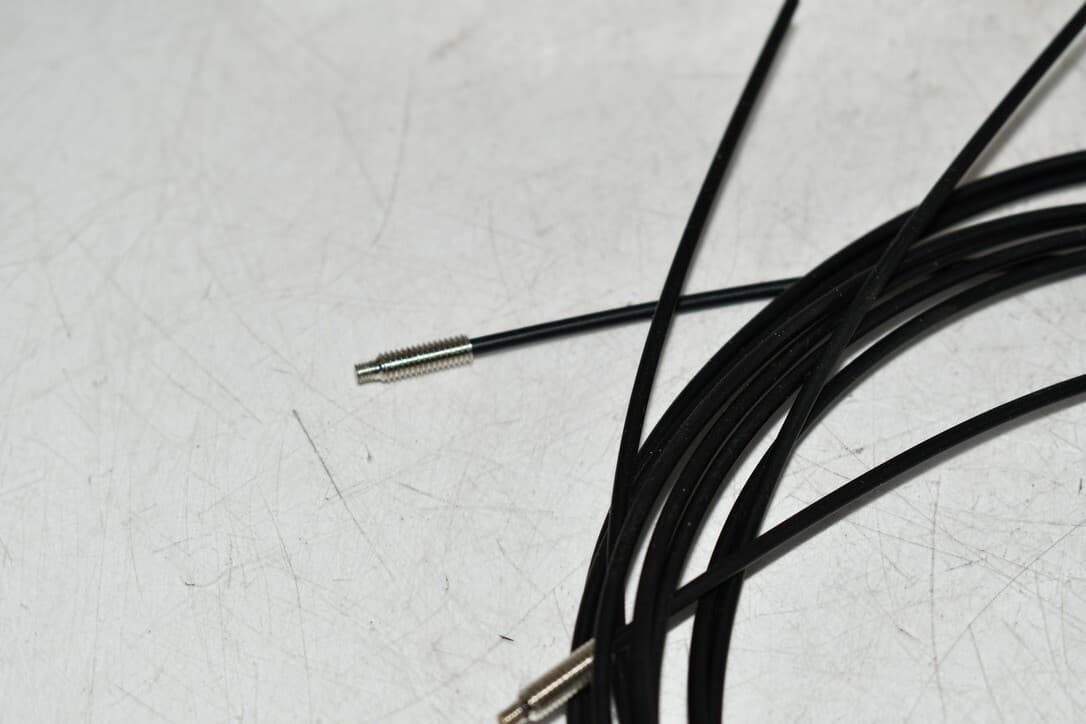 NEW Keyence FU-7F Fiber Unit Thrubeam type 3