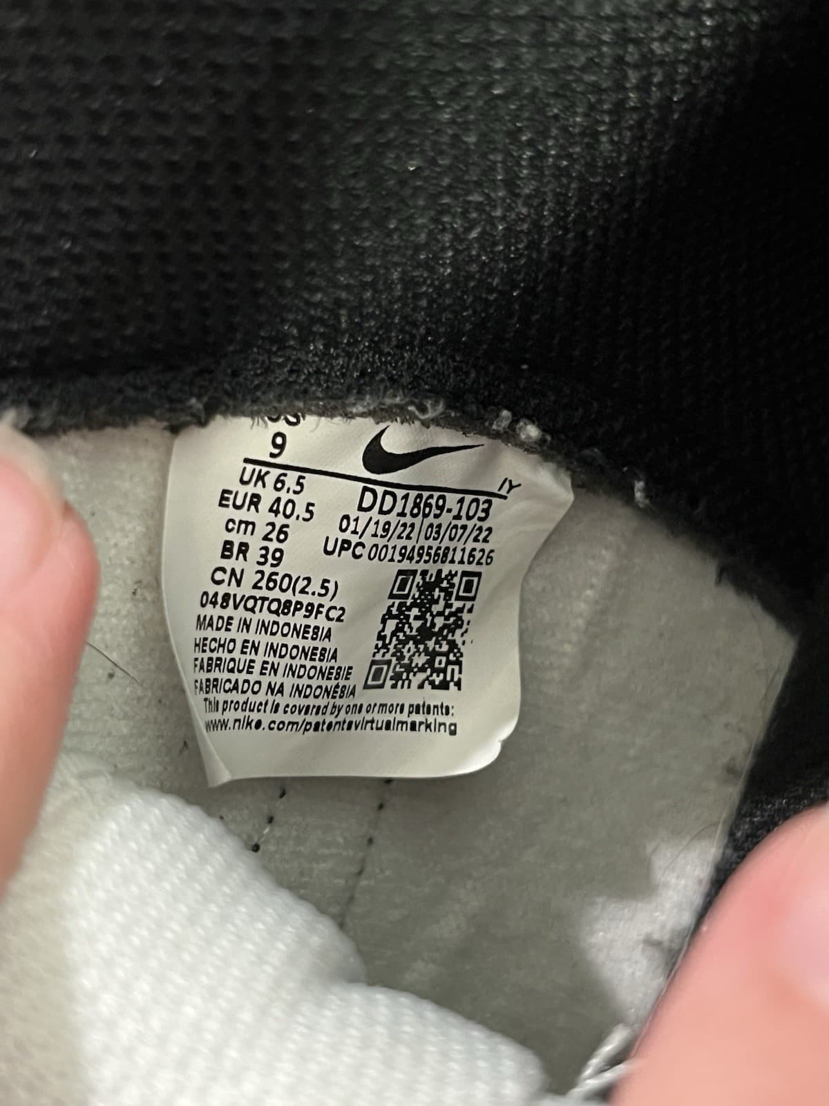 Nike Dunk High Panda Black And White Size 9 DD1869-103 5