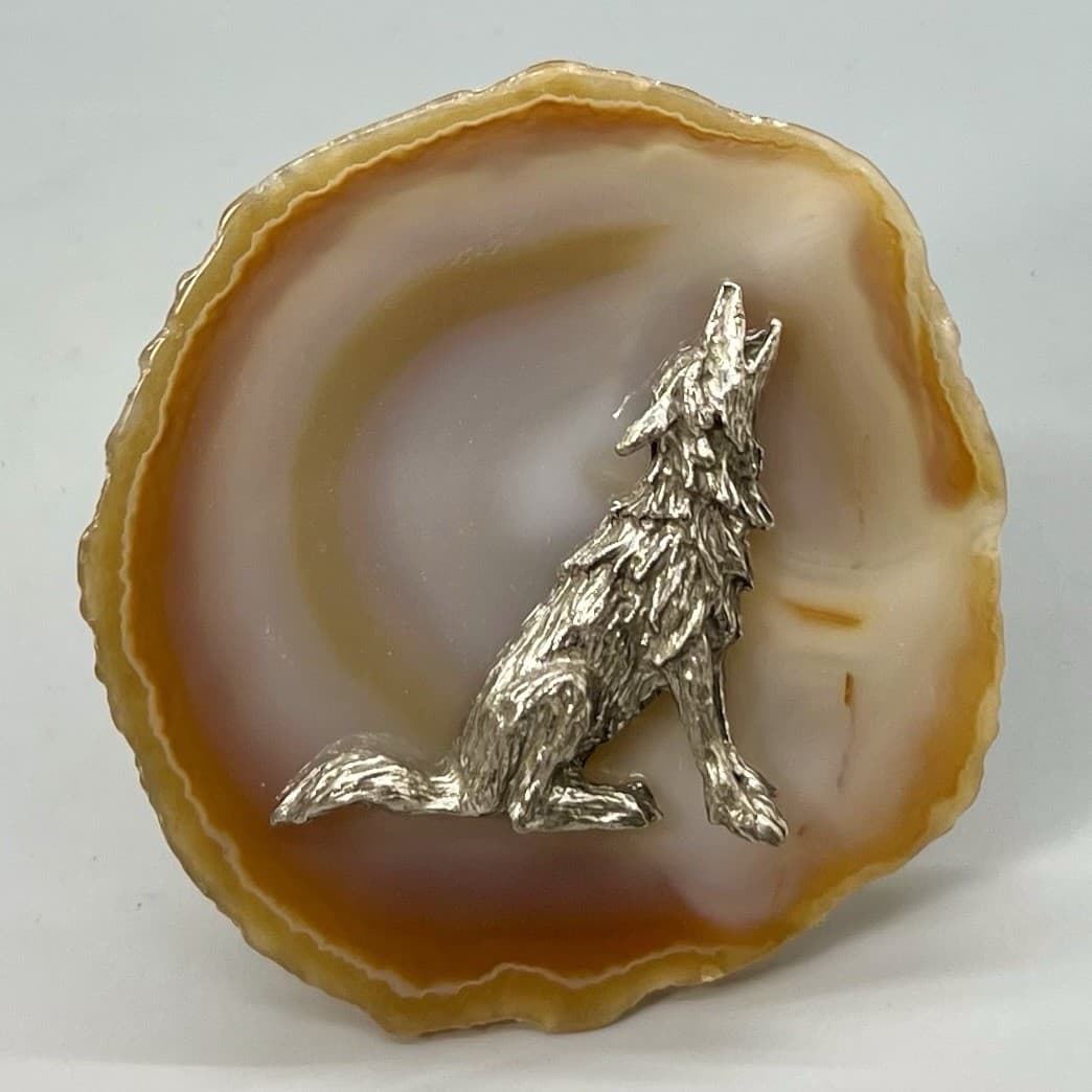 Pewter Howling Wolf Lone Wolf on Brazilian Agate Slice 3"