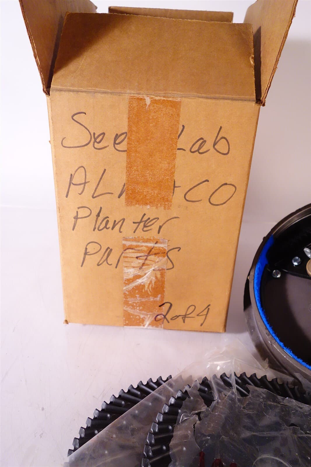 Almaco Seed Planter 7193X  4