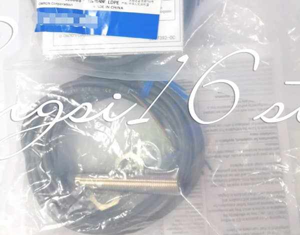 1pcs proximity switch E2B-M12LS04-WZ-C1