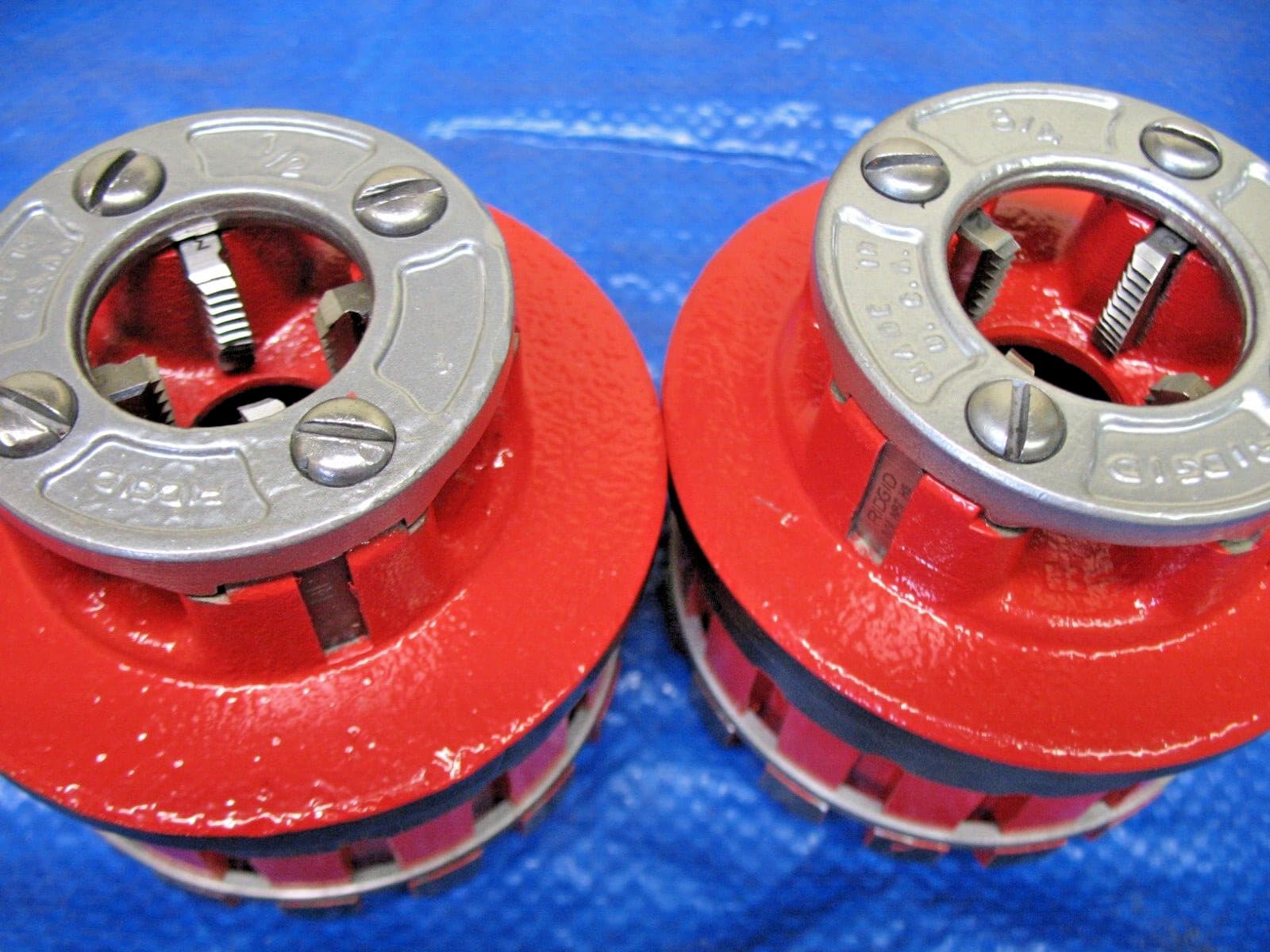 Ridgid 12R Pipe Threader Set 1/2 to 2" NPT with Ratchet and Handle Excellent 4