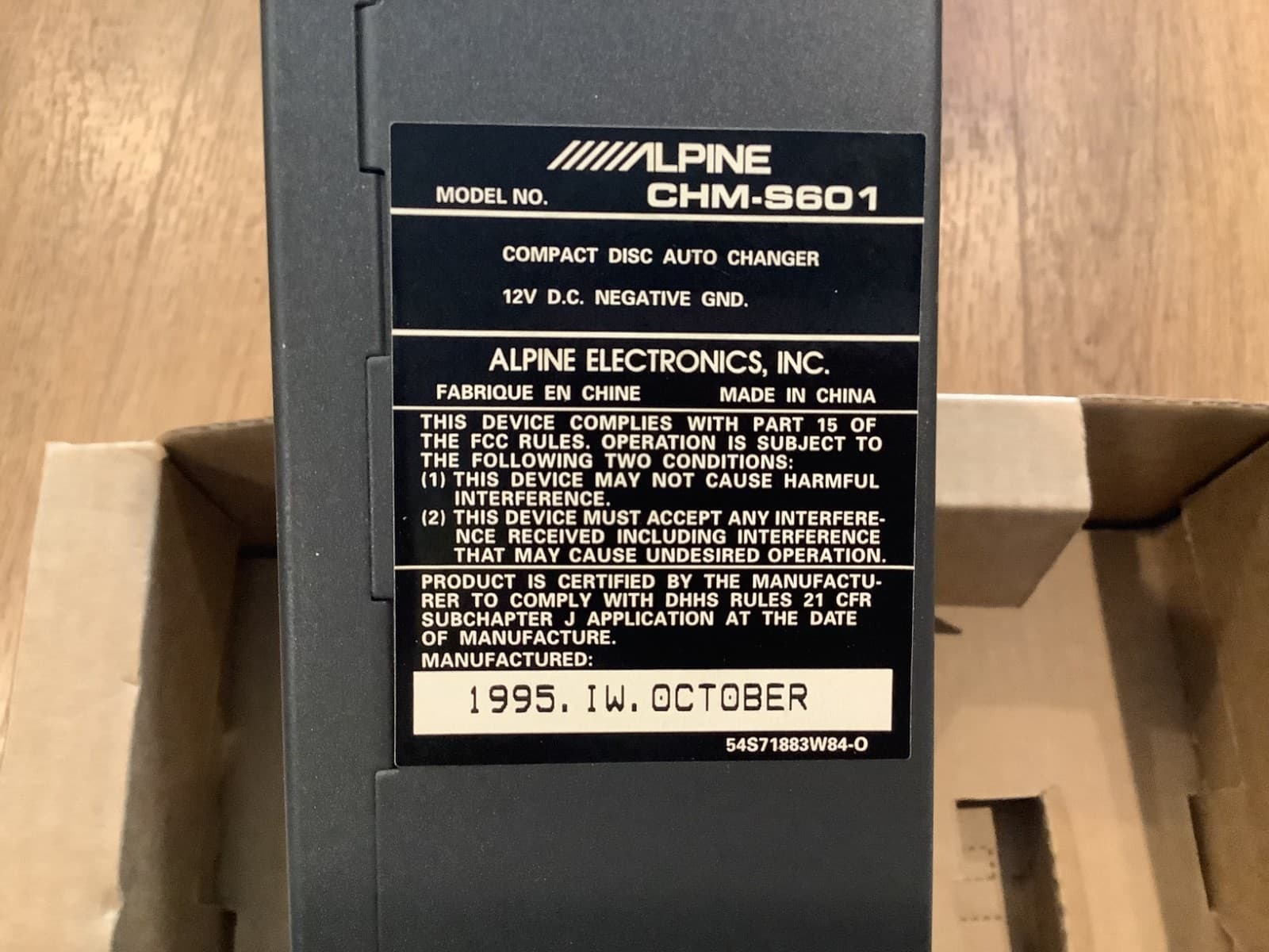 Vintage Alpine CHM-S620 - 6 CD Changer with Magazine - 5