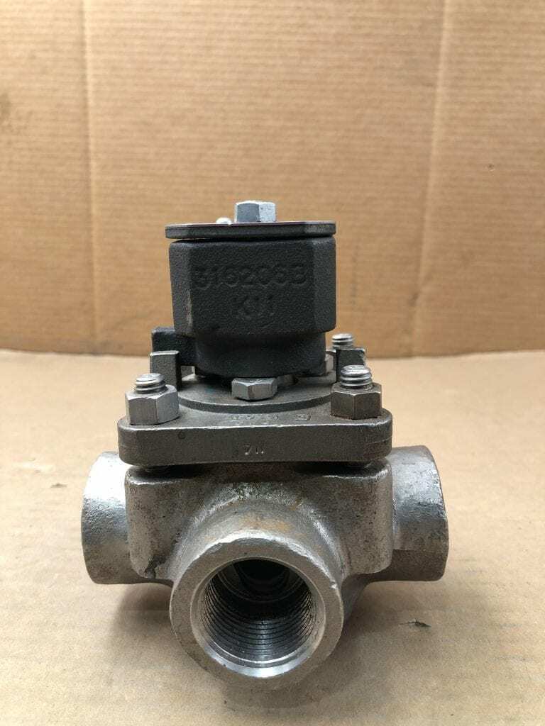 Tufline 1" 4-Way Plug Valve 316SS / CF8M ; 150 Class 400°F 2