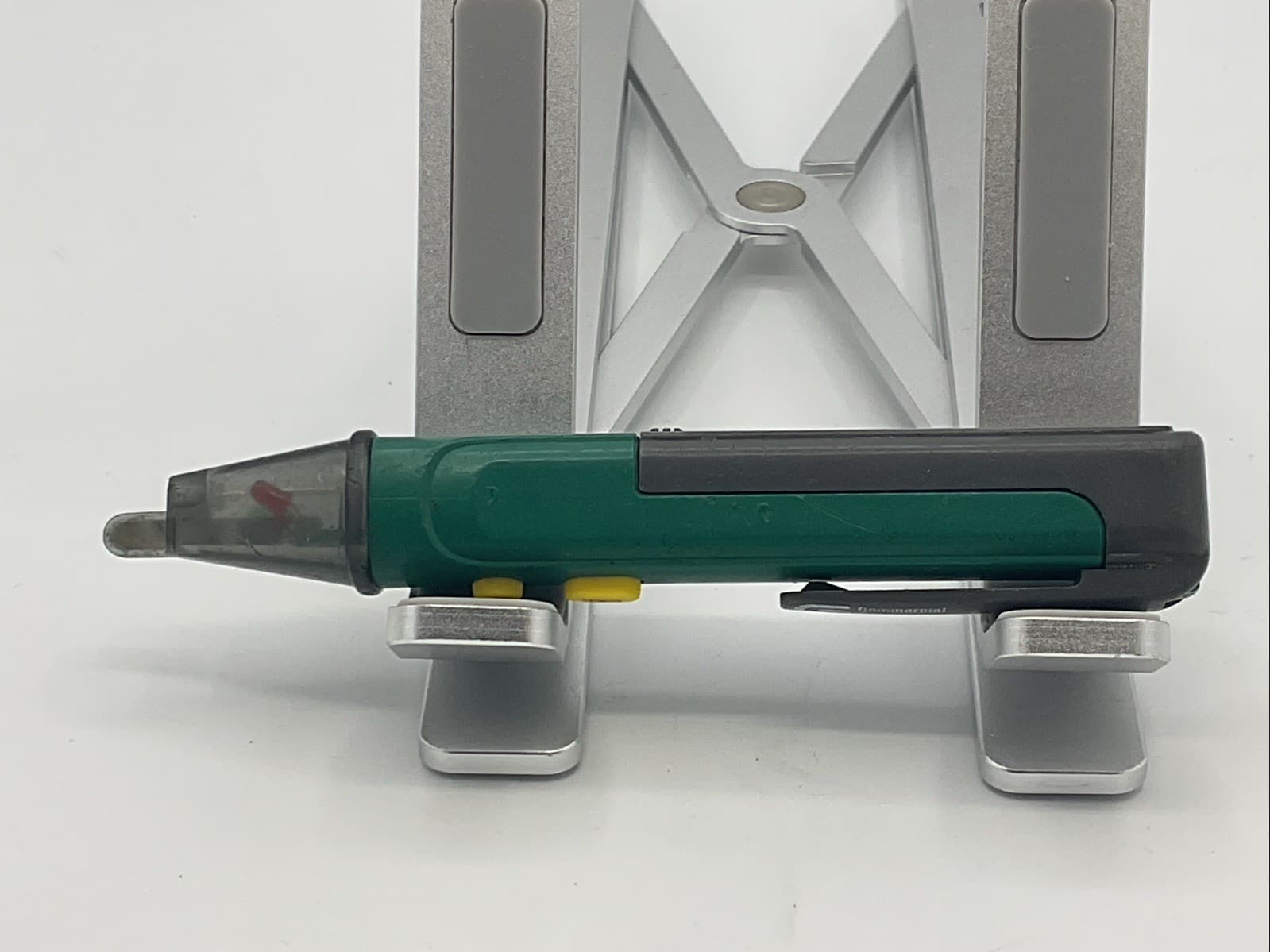 Commercial Electric MS8907H AC Voltage Pen Detector 600 V A/C 1000v CatIV 6