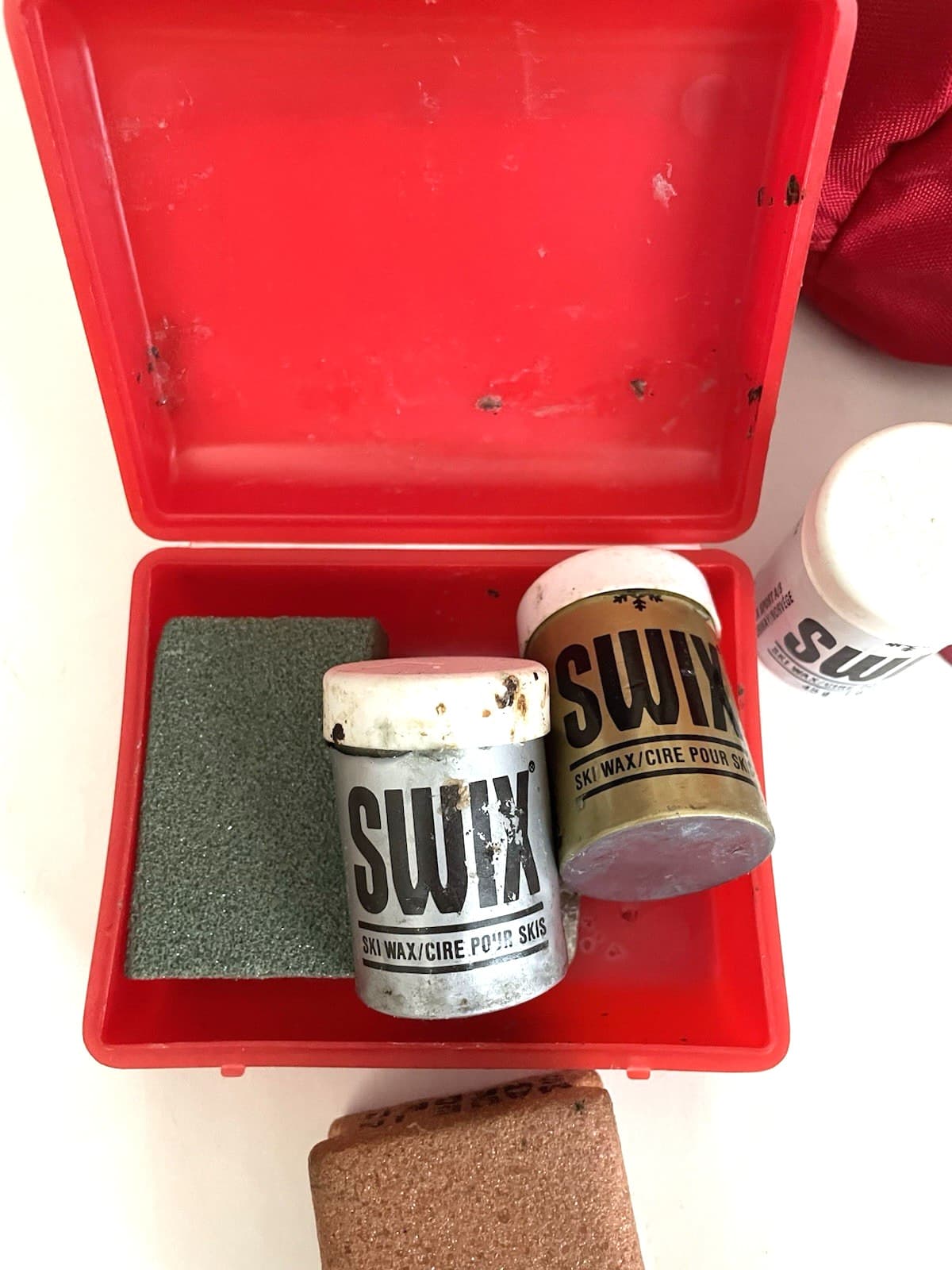 LARGE Lot of 9 SWIX Ski Wax Tubes Scraper Cork XC Various Temps in Vtg KELTY BAG 5