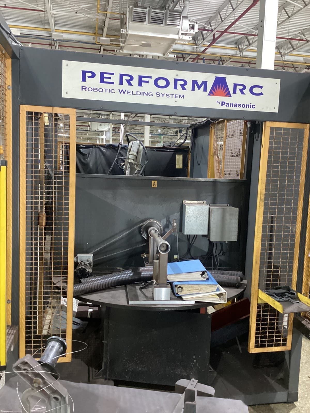 PANASONIC PerformArc VR-005CII Robotic Welding Cell w/ Indexer USED 3