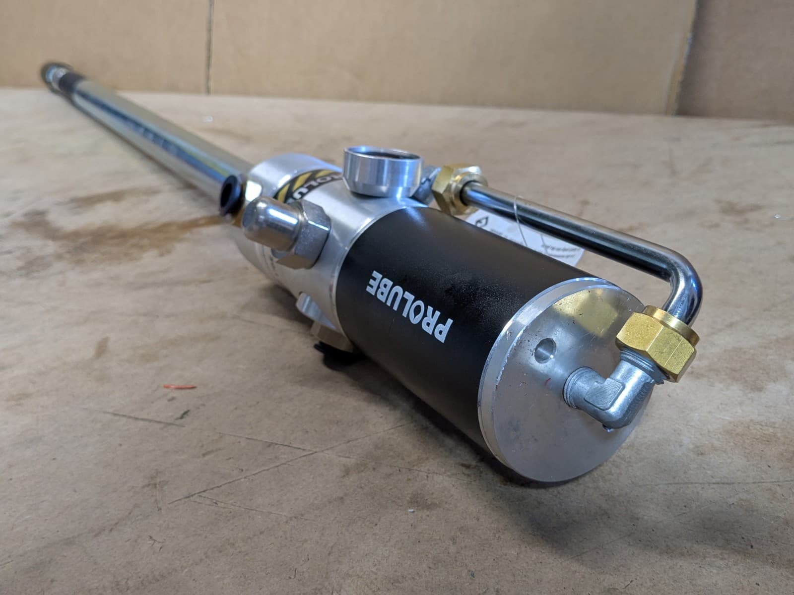 Pro Lube Air Operated Grease Pump Assembly 38 Oz/min. 50:1 Ratio 30 to 150 PSI 6