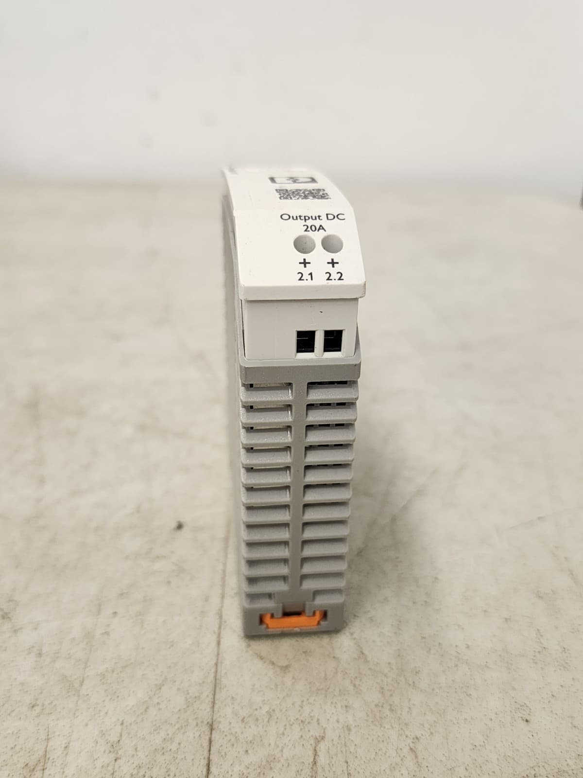 (2) Phoenix Contact 2905489 Redundancy module, 5 V - 24 Vdc, UNO POWER Series 6