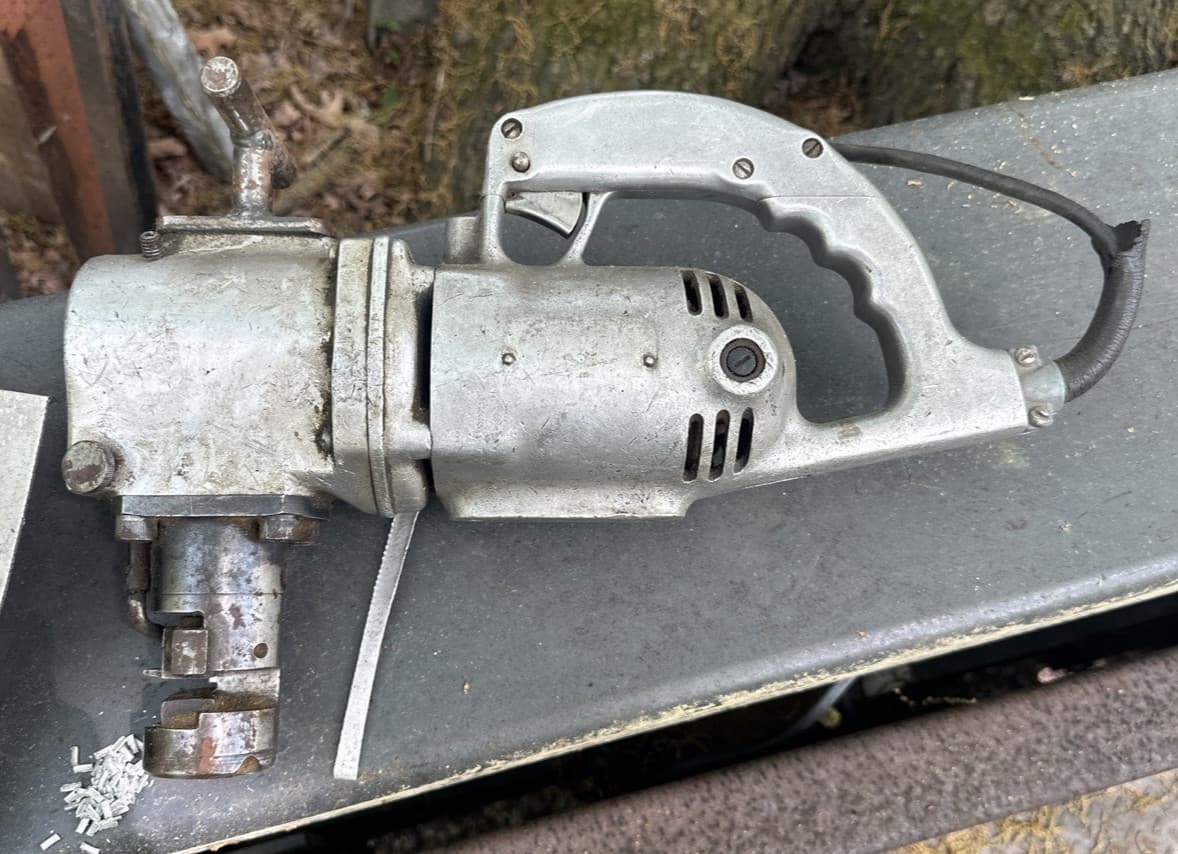 Black & Decker Professional #8 Nibbler 3255 Electric Sheet Metal Shear Cutter