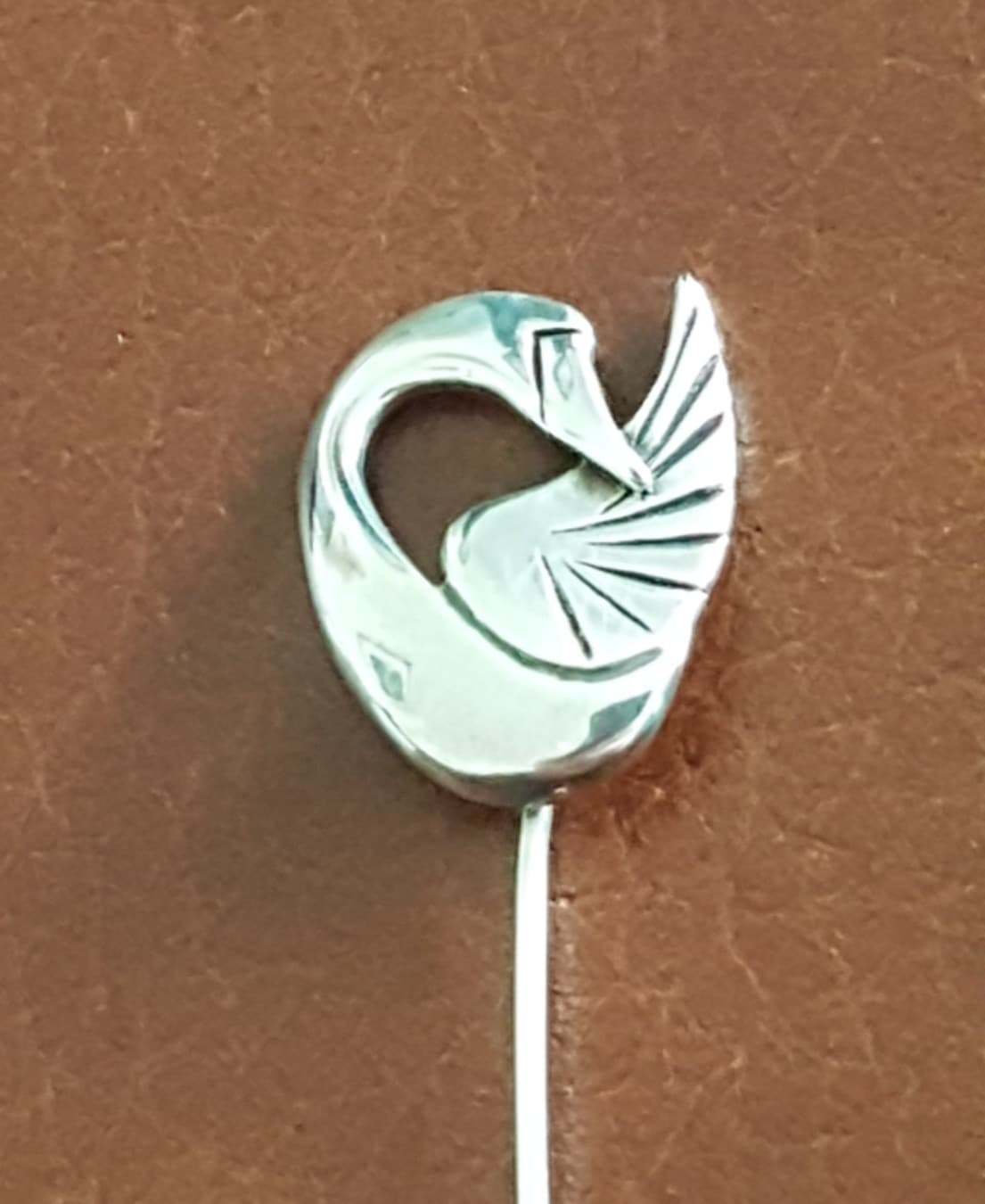 Scottish Sterling Silver Ola Gorie Swan Stick / Lapel Pin 3