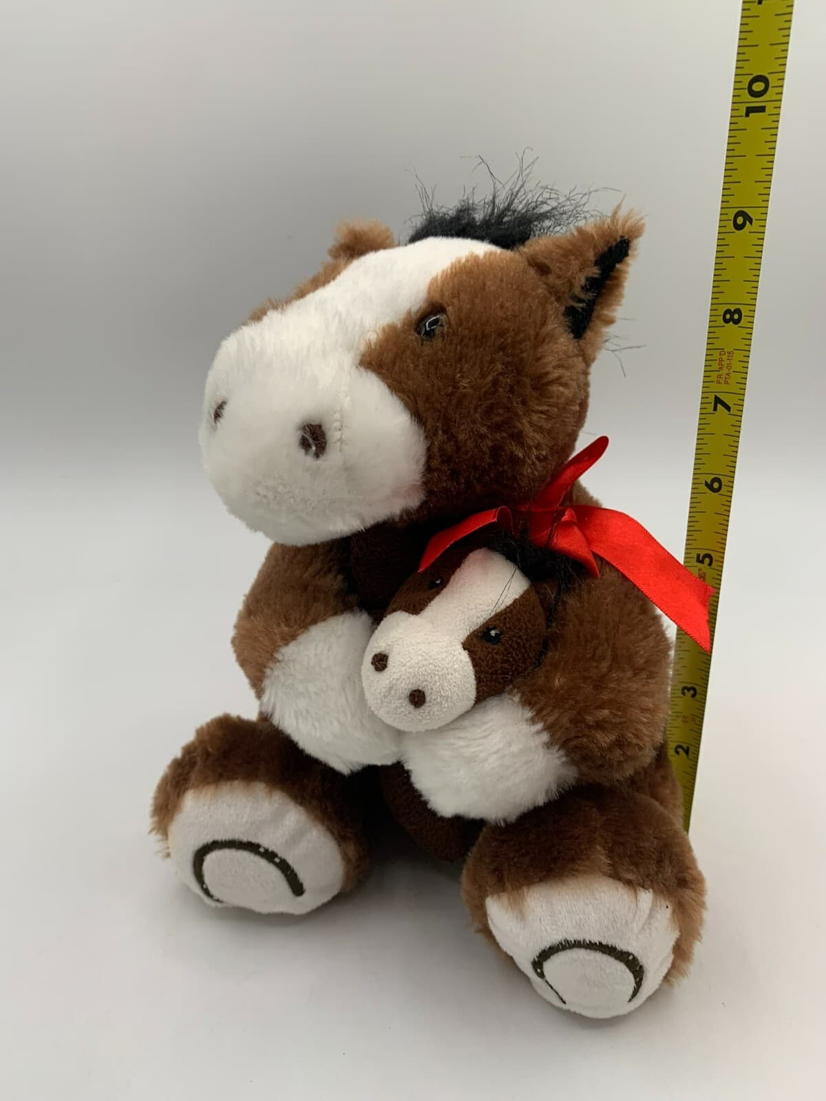 Creature Comforts Horse Hugs from Texas Mom and Baby Horse Plush Horseshoe 9" 2