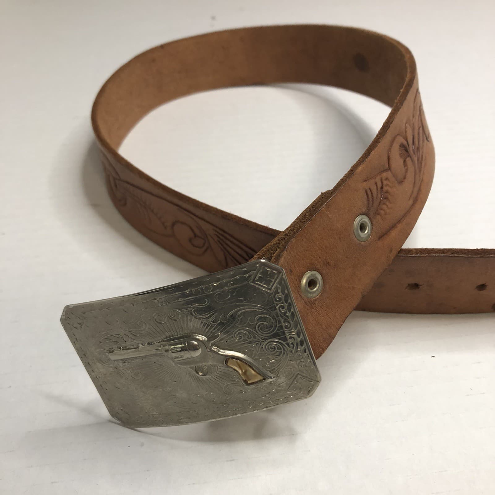 Vintage Tan Leather Belt Hand-Tooled Vine Paisley “BRENDA” Metal Buckle