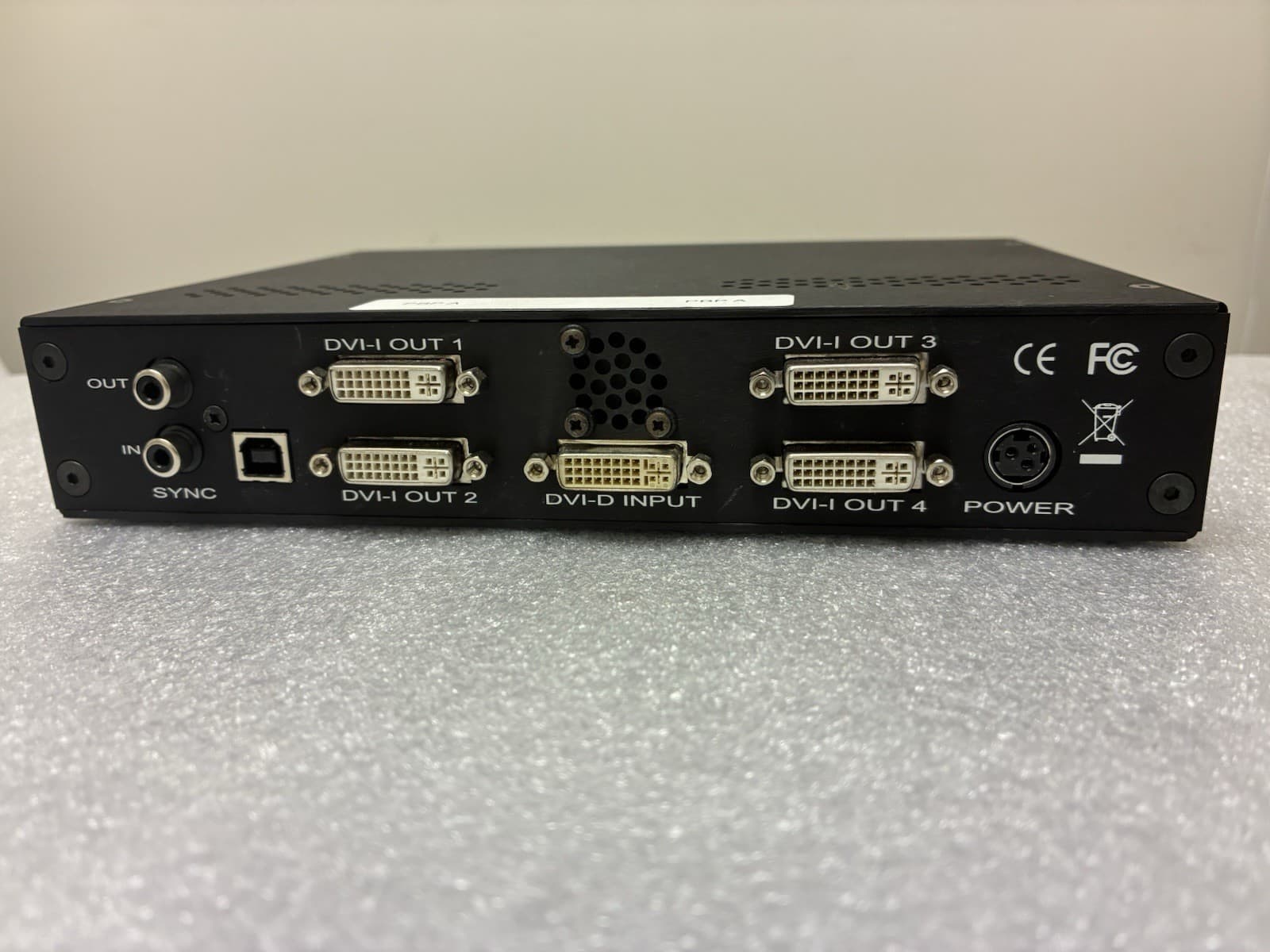 Pixell DataPath X4 Quad Matrix Display  Wall Controller Model 147 With power Sup 2