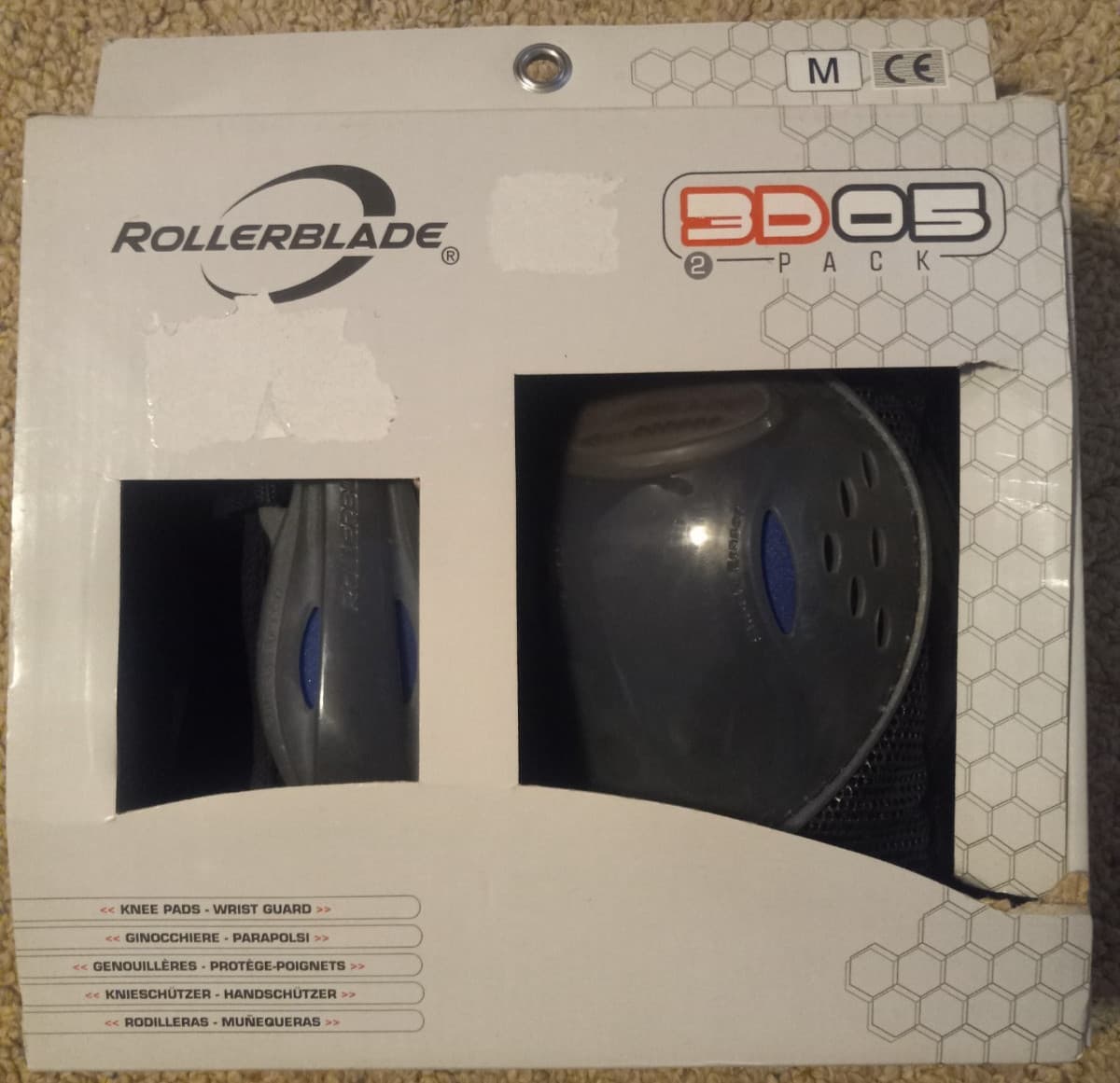 Size Adult Medium - Rollerblade 3D-05 Skate Protective Knee Pads & Wrist Guards