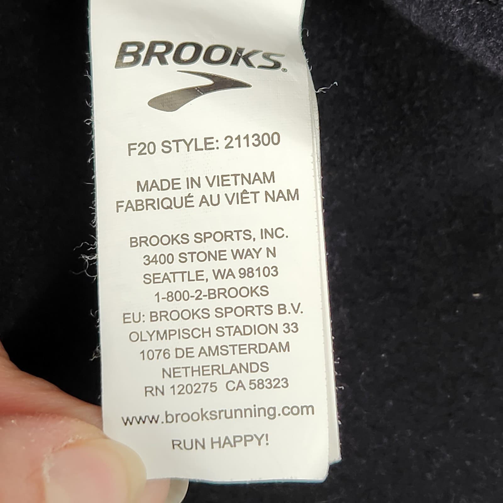 Brooks Shield Hybrid Jacket Mens Medium Insulated Quilted Sleeve Stretch 211300 6