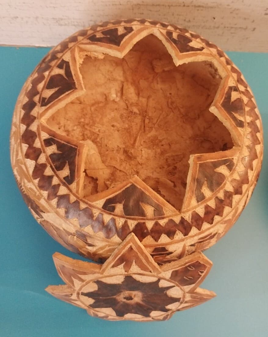 3 Hand Carved Gourd Peru Folk Art Story Telling  LLAMAS PEOPLE VTG 60s/70s 5