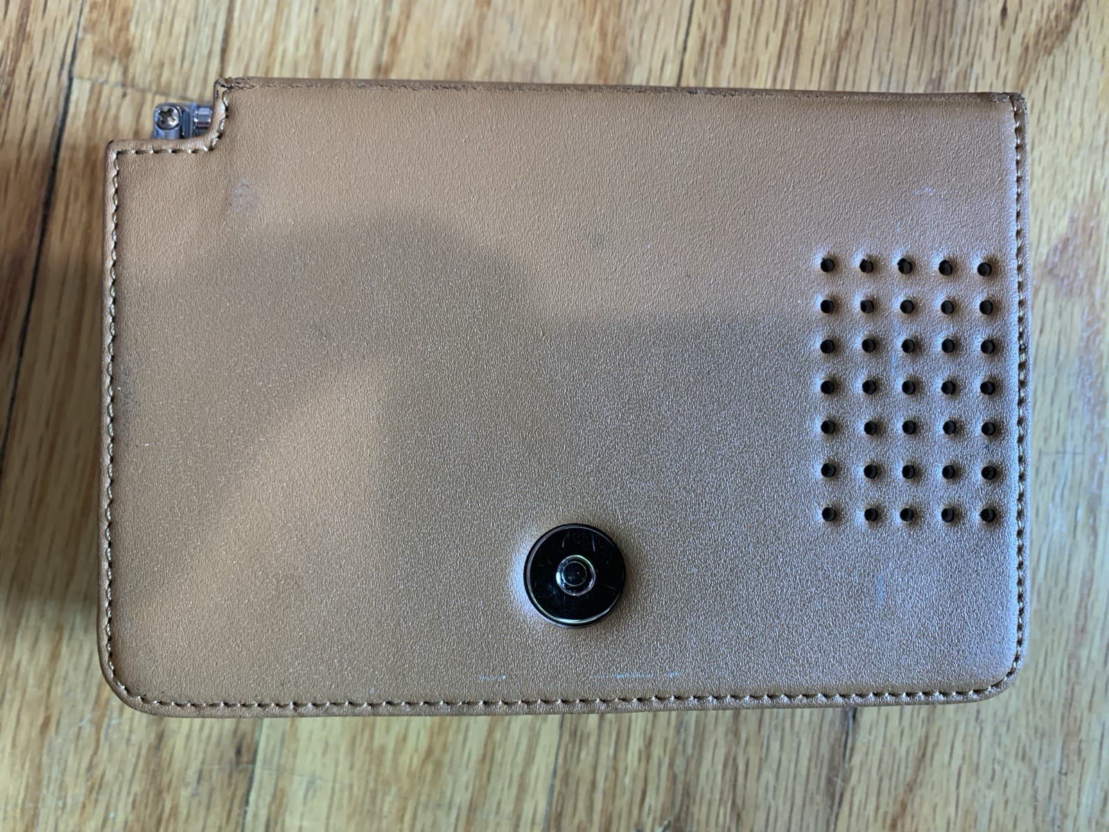 Grundig YB-P 2000 Portable Short Wave & AM/FM Radio by F.A. Porsche (Tested) 3