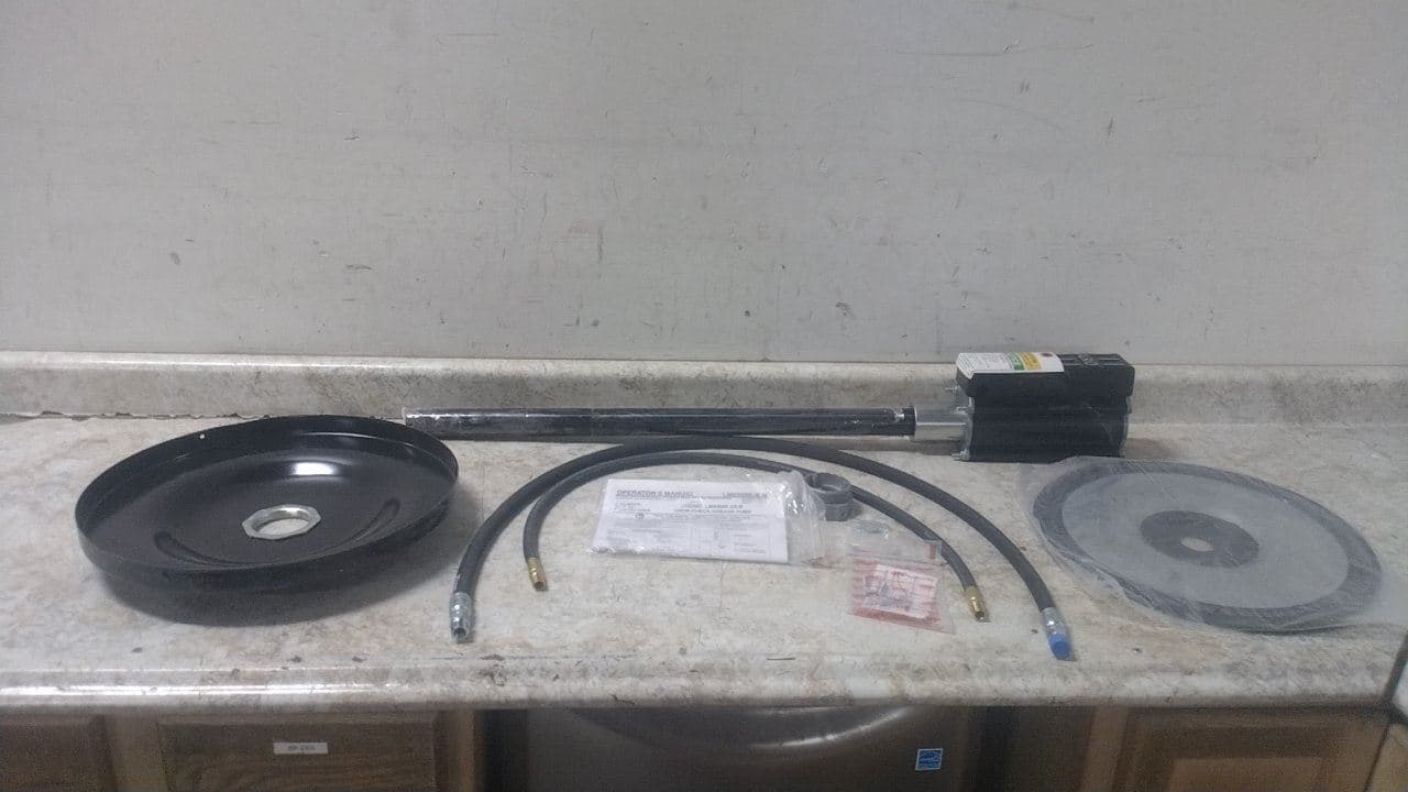 Aro LP3002-1 1/4 In Air Inlet 4 Lb/Min Max Flow Rate Grease Pump