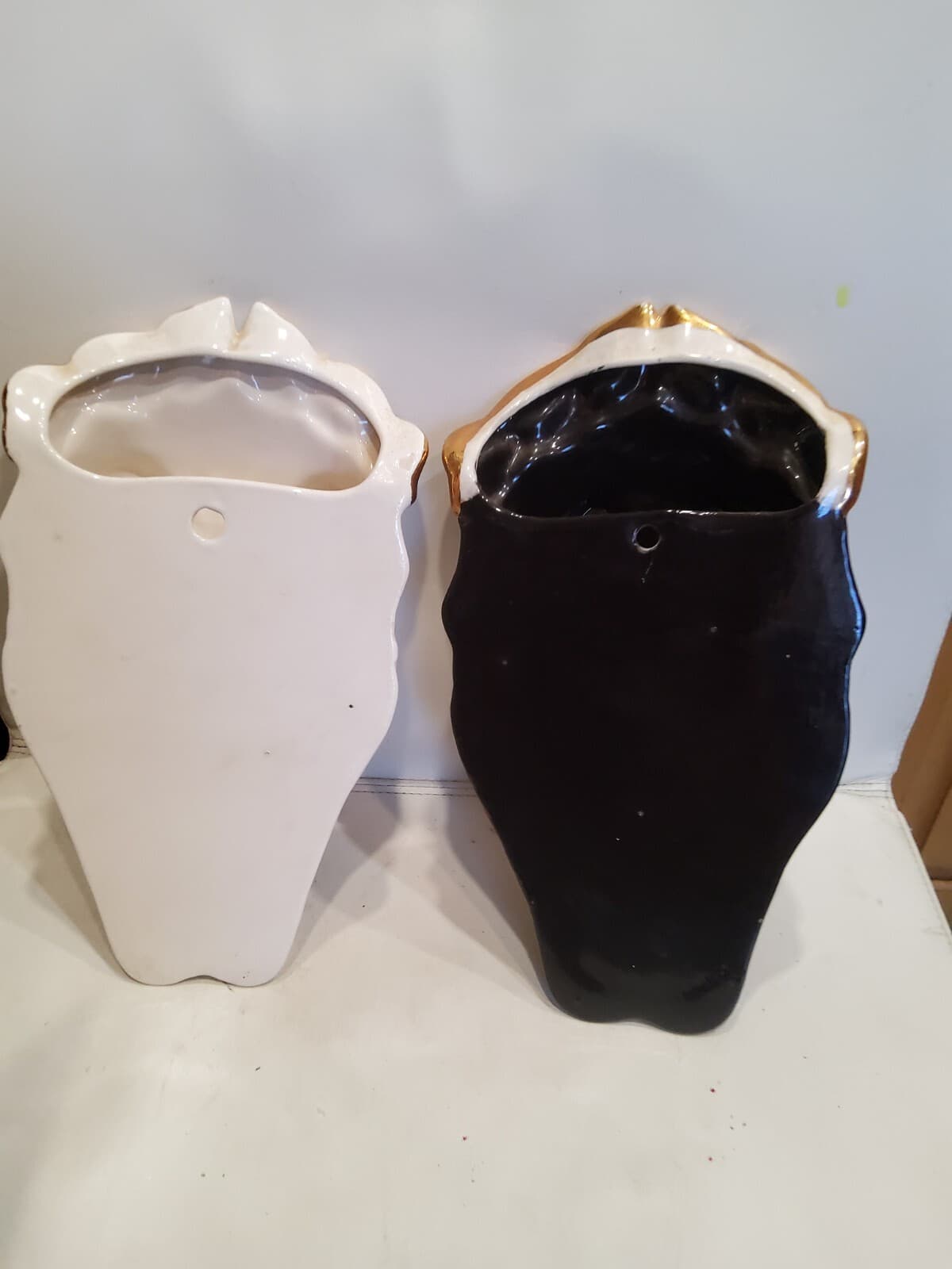 Vintage ceramic comedy and tragedy masks 4