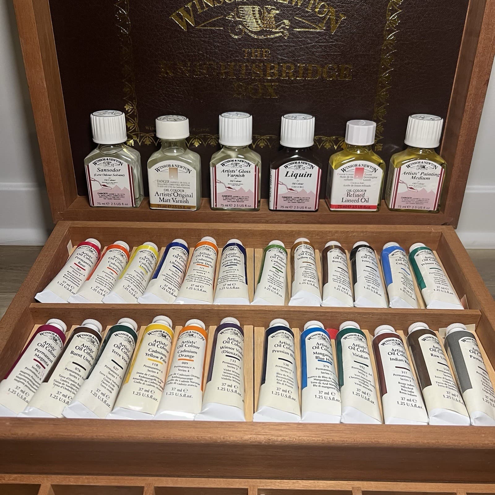 Vintage Winsor & Newton KNIGHTSBRIDGE Artist's Oil Colour Mahogany Wooden Box 3