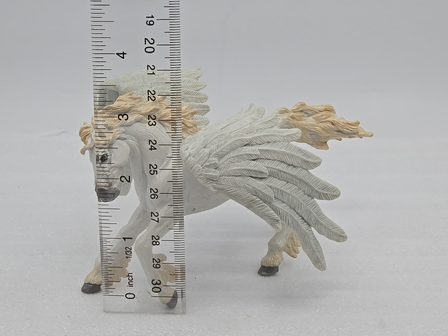 2007 Safari Ltd Pegasus Winged Horse Figure 3
