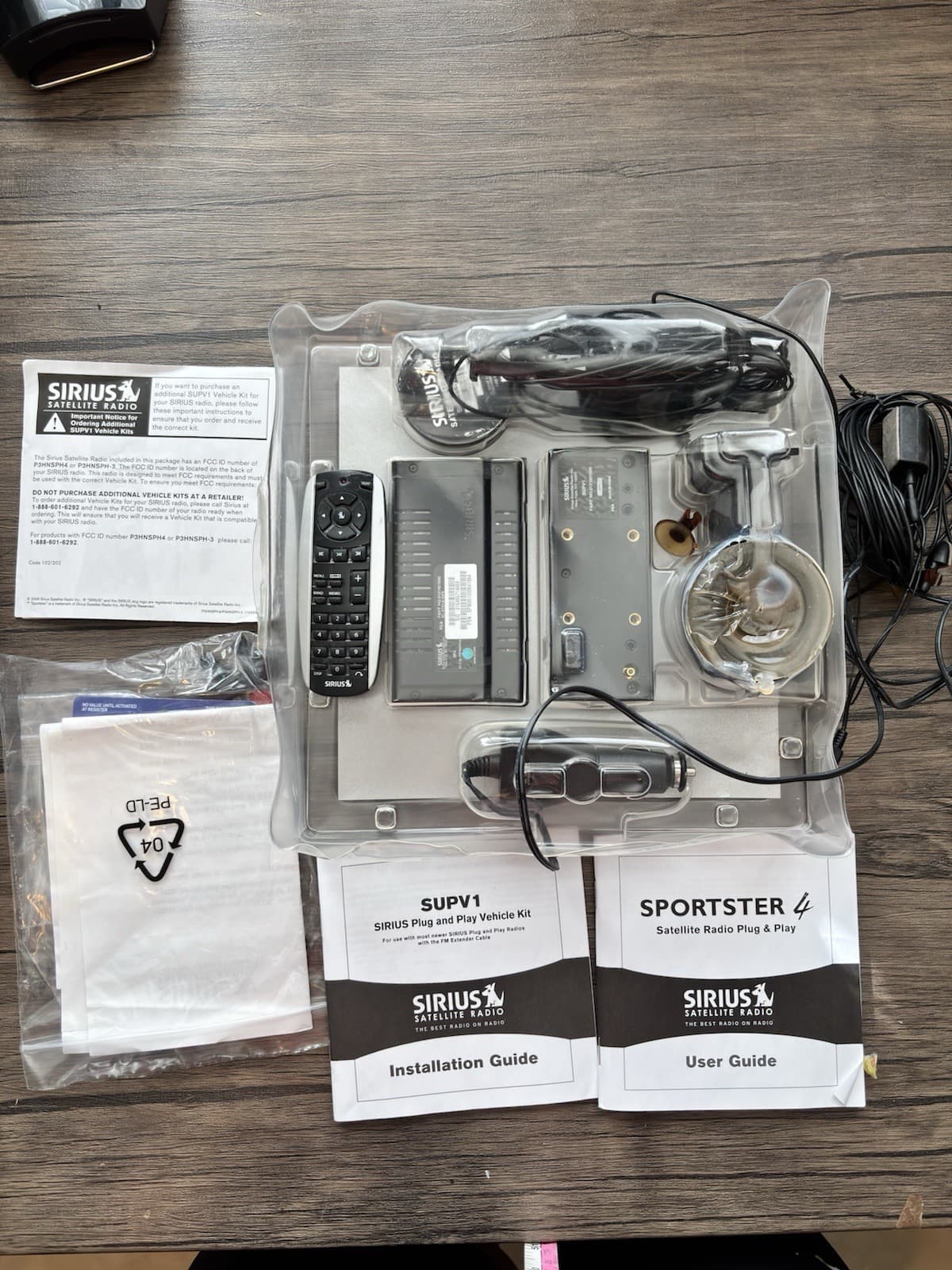 Sirius Sportster 4 SP4-TK1 For Sirius Car Satellite Radio Receiver New Open bx 5