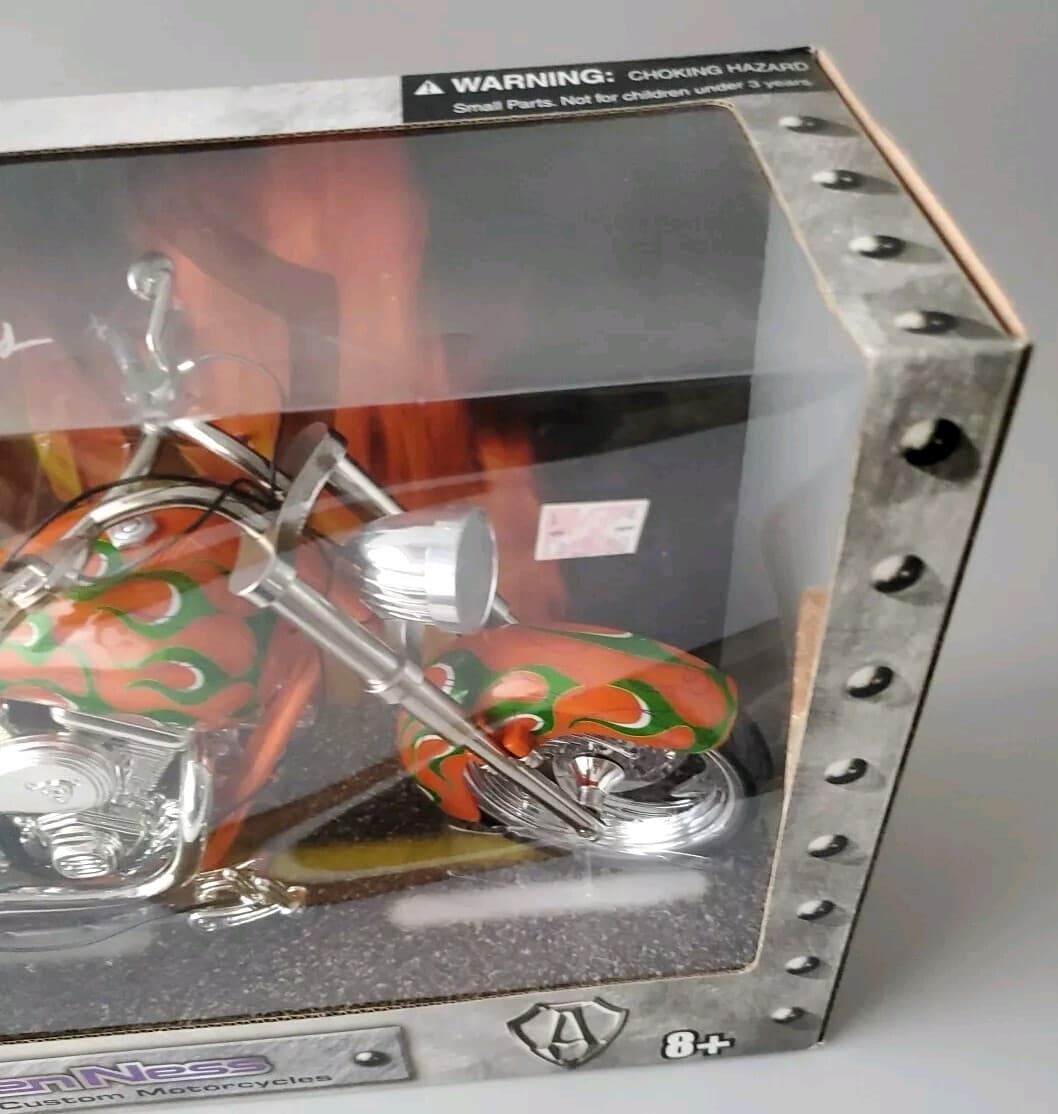 ARLEN NESS TOY ZONE IRON LEGEND DIE-CAST 1/6 MOTORCYCLE BOBBER ORANGE W/ FLAMES 4