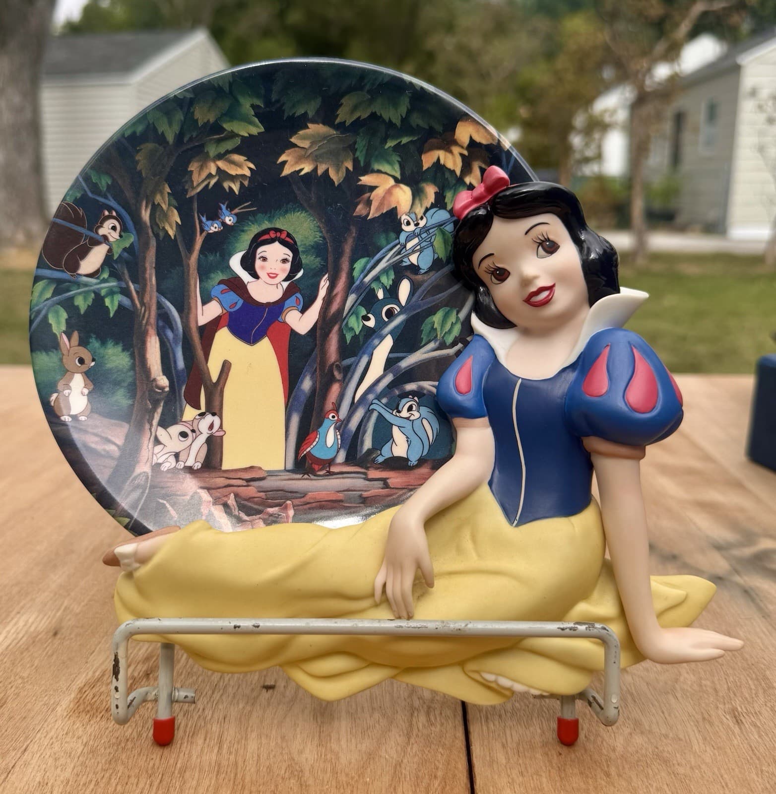 Vintage Disney Snow White “Peaking Through The Forest” Plate A0585 Bradford Ex. 2