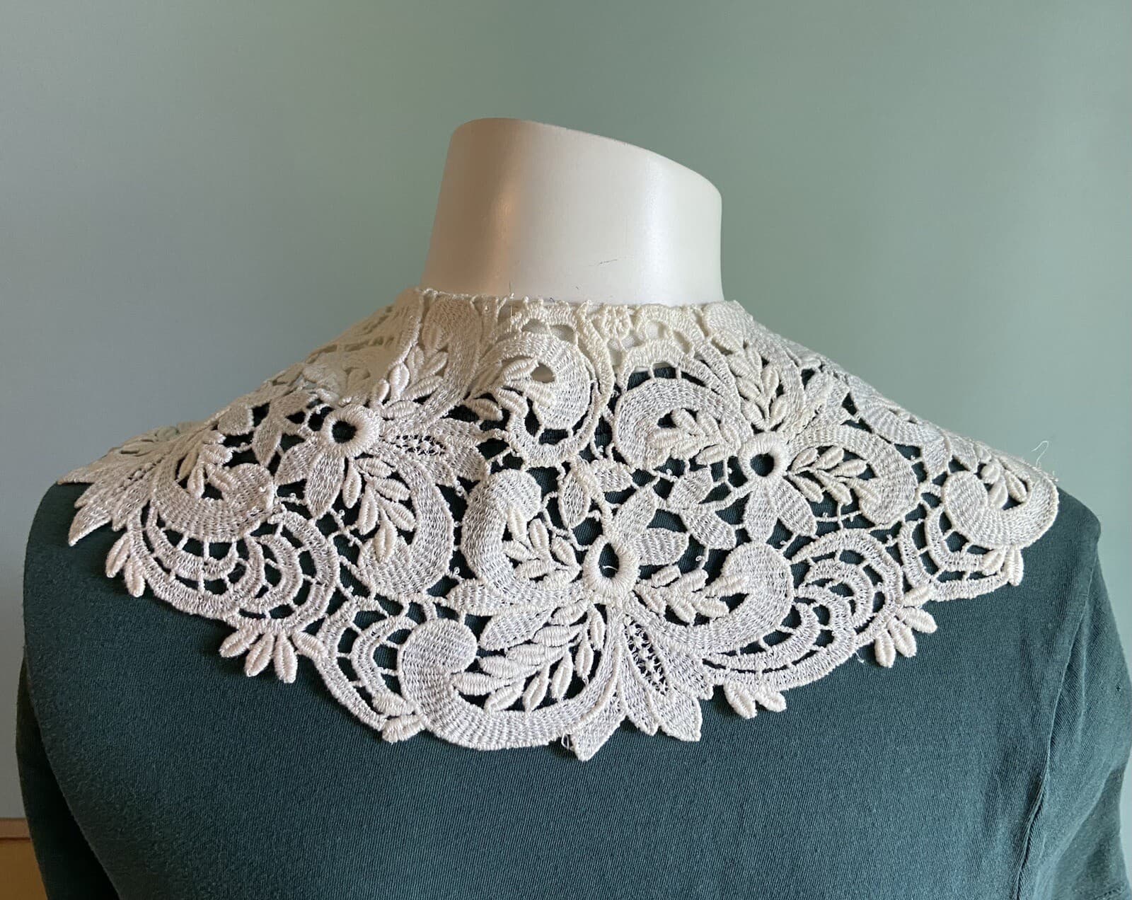 Vintage Lace Crochet Jewelled Collar Teena Brown 1950s Faux Pearls Rhinestones 6