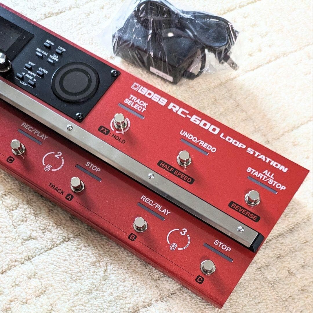 BOSS RC-600 Loop Station Looper Sequencer Near Mint With Adapter 5