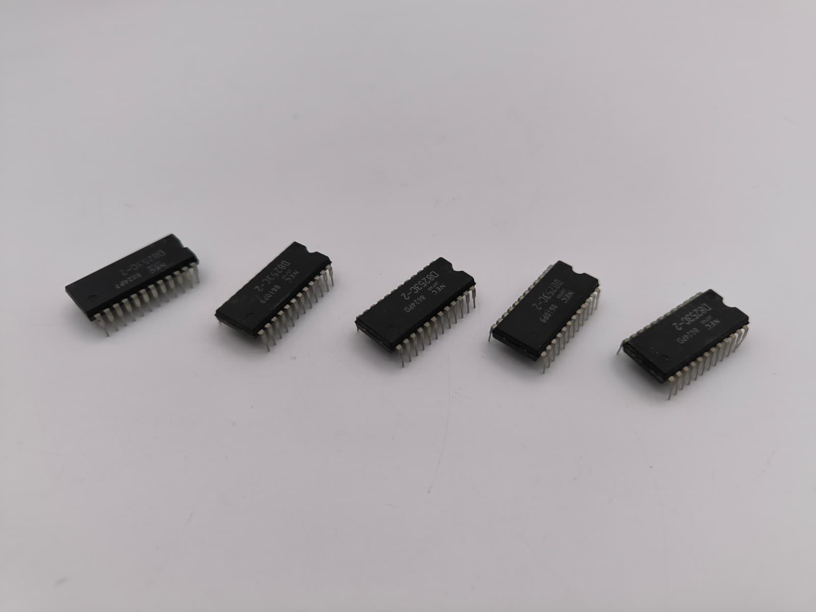 5Pc NEC D8253C-2 Programmable Interval Timer Chip 24-Pin Through-Hole Mount 5